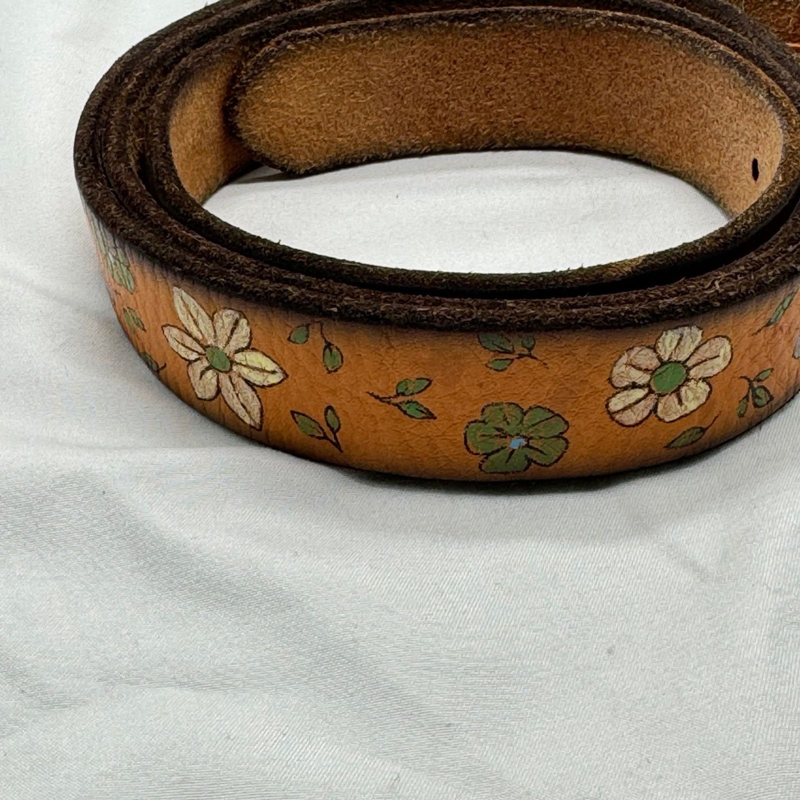 Lucky Brand VTG Lucky brand hand painted belt Size ONE SIZE - 4 Thumbnail