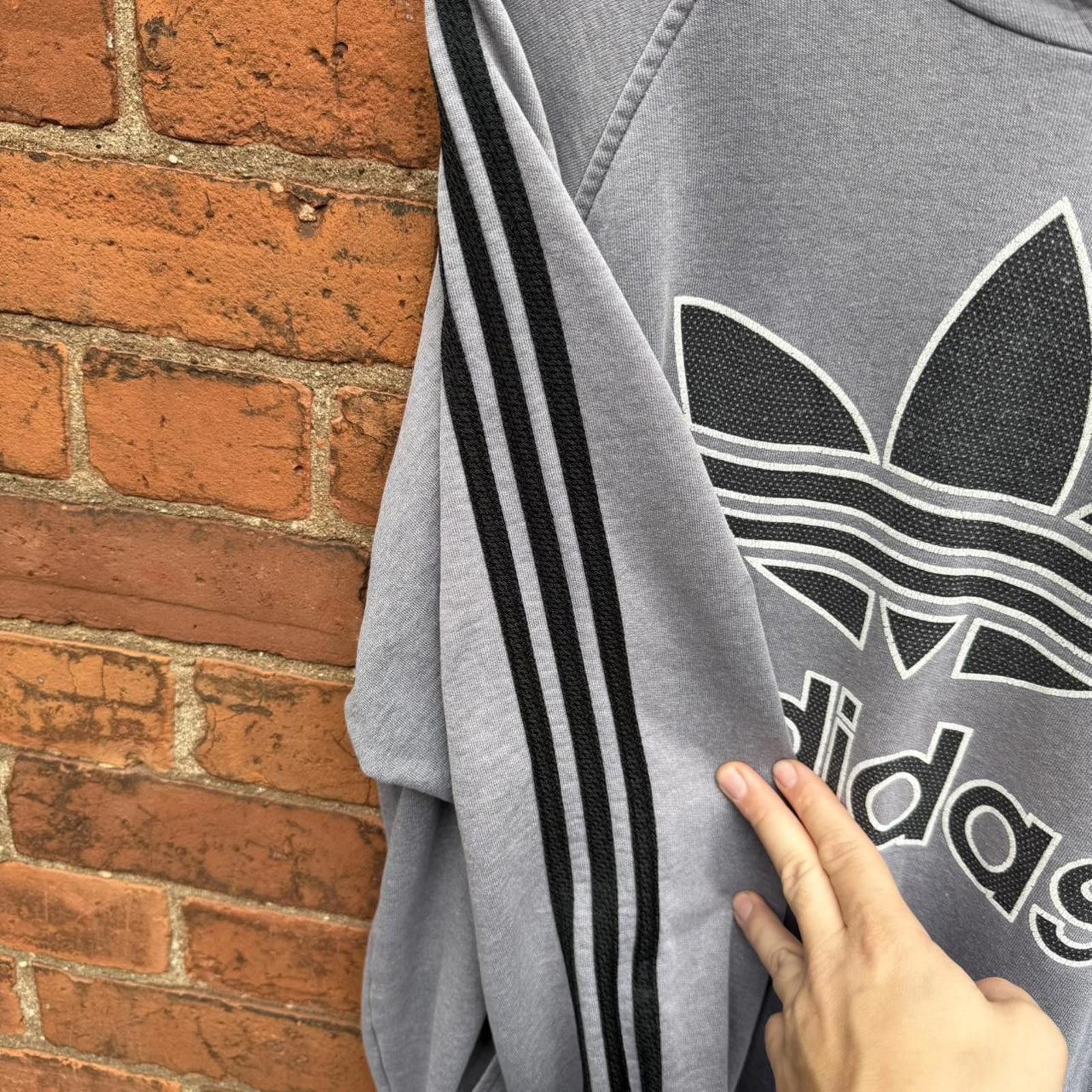 Adidas Vintage adidas striped sleeves hoodie par priva sport L Size US L / EU 52-54 / 3 - 5 Thumbnail