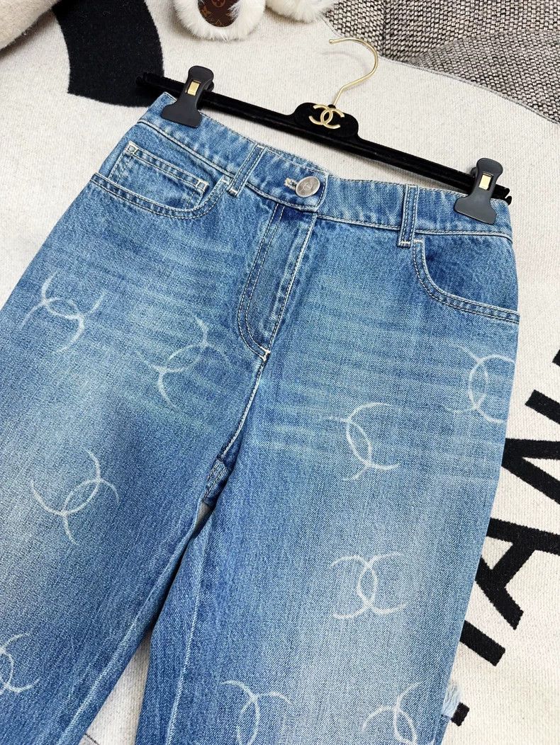 Chanel Chanel 20B full-print graffiti logo blue jeans Size 24" / US 00 / IT 34 - 3 Thumbnail