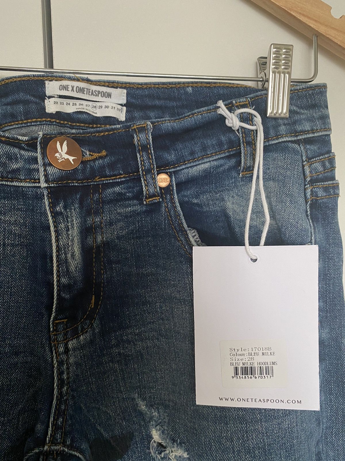 One Teaspoon ONE X ONETEASPOON JEANS SIZE 28 (6) ‘HOODLUMS’ $80 Size 28" / US 6 / IT 42 - 3 Thumbnail
