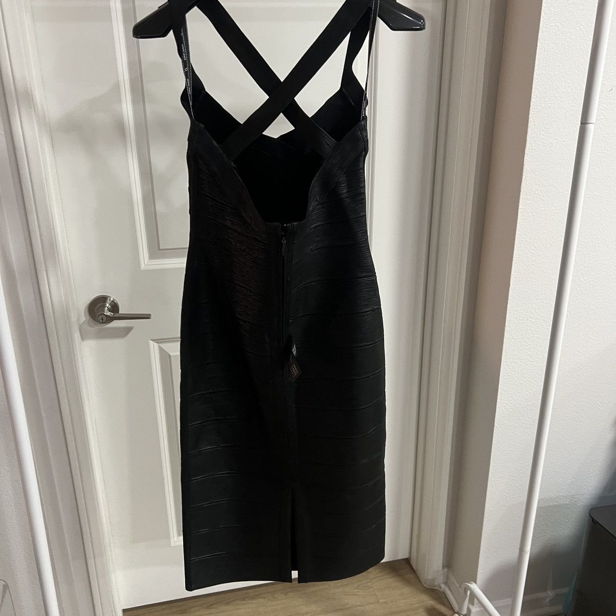 Herve Leger Herve Leger FOIL OPEN X BACK WEAVED FRONT DRESS –size Medium Size M / US 6-8 / IT 42-44 - 5 Thumbnail