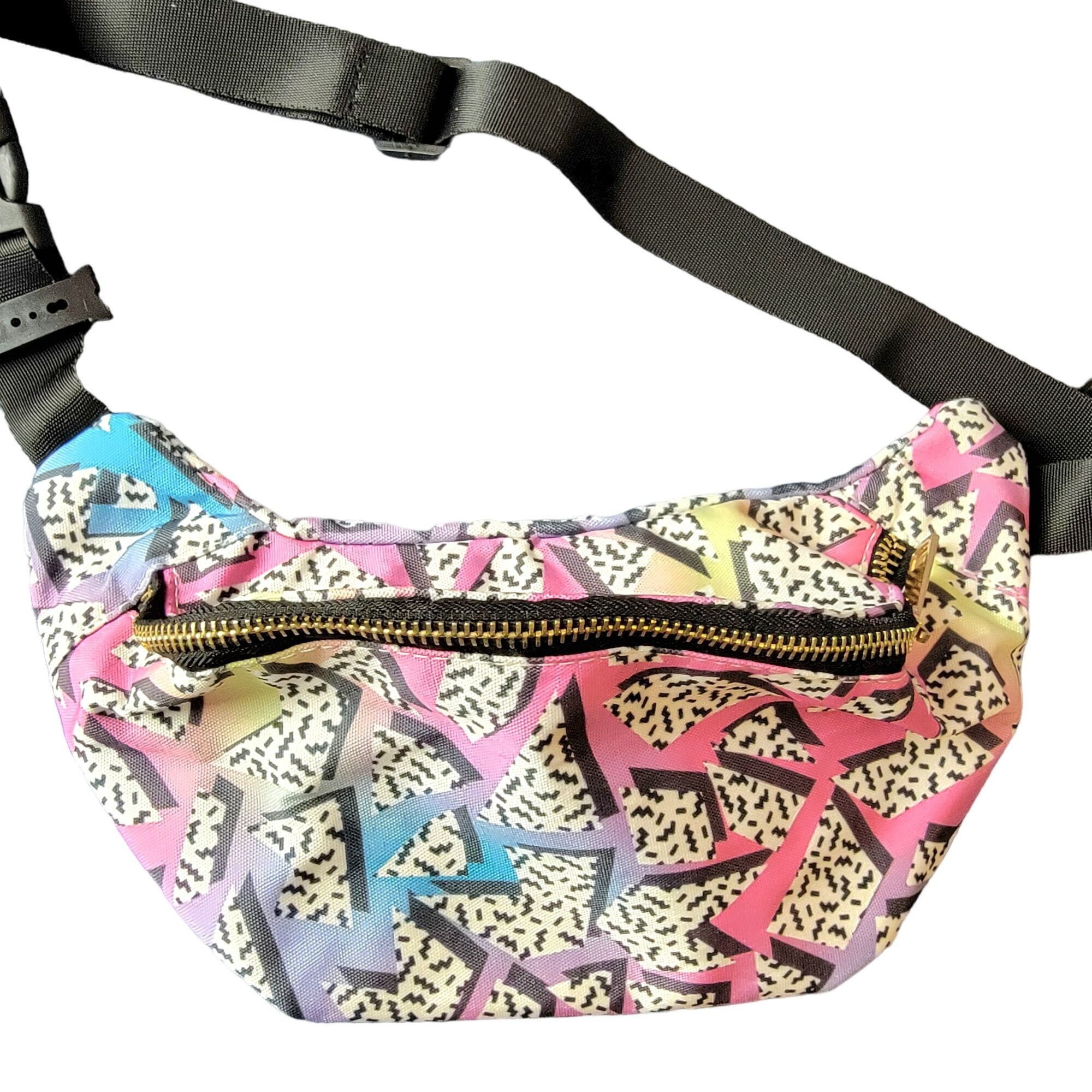 Retro 90's Belt Bag Travel Purse Handbag Women Silver New Adj in Black, Men's