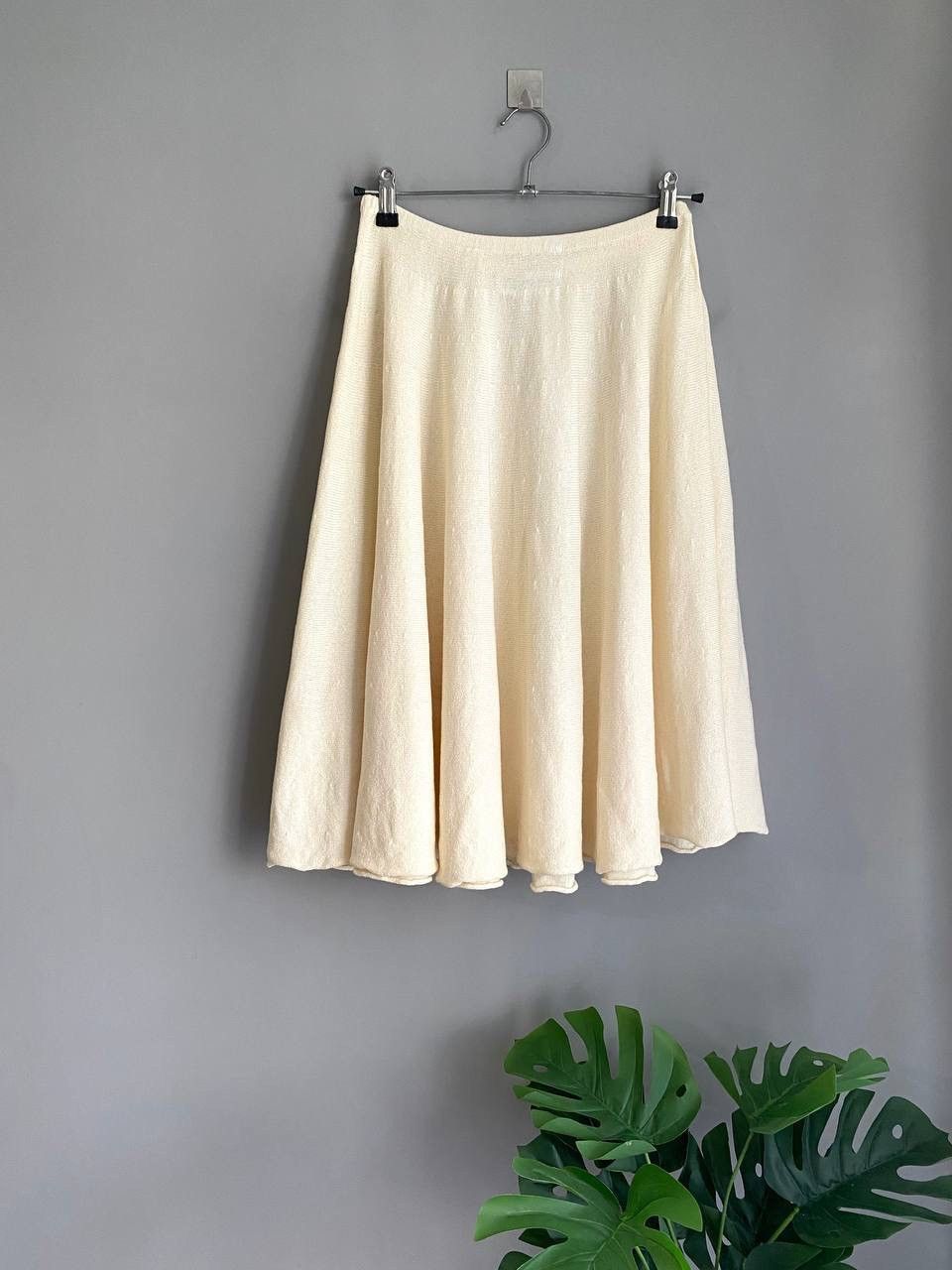 St. John ST. John Women's Wool/Rayon Skirt Maden in USA, Size US 8 Size 30" / US 8 / IT 44 - 1 Thumbnail