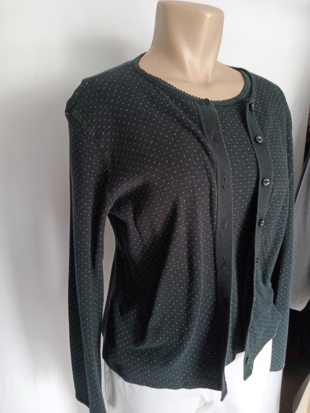Designer Stylish Women's Liz Golg Button Up Cardigan and Blouse set Size M / US 6-8 / IT 42-44 - 3 Thumbnail