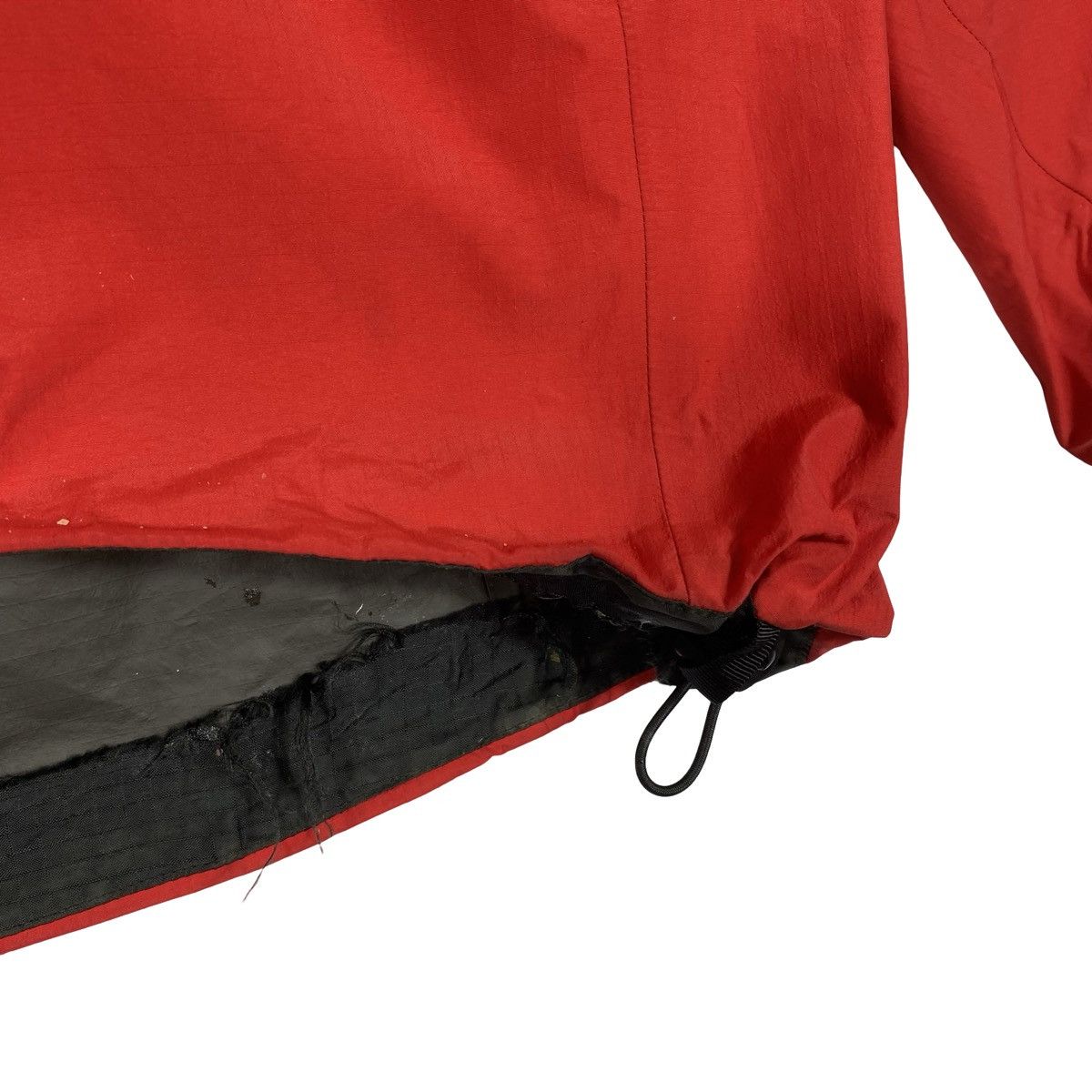 Arc'teryx Vintage Arc'teryx Gore-Tex Paclite Shell Jacket Red Size US M / EU 48-50 / 2 - 7 Thumbnail