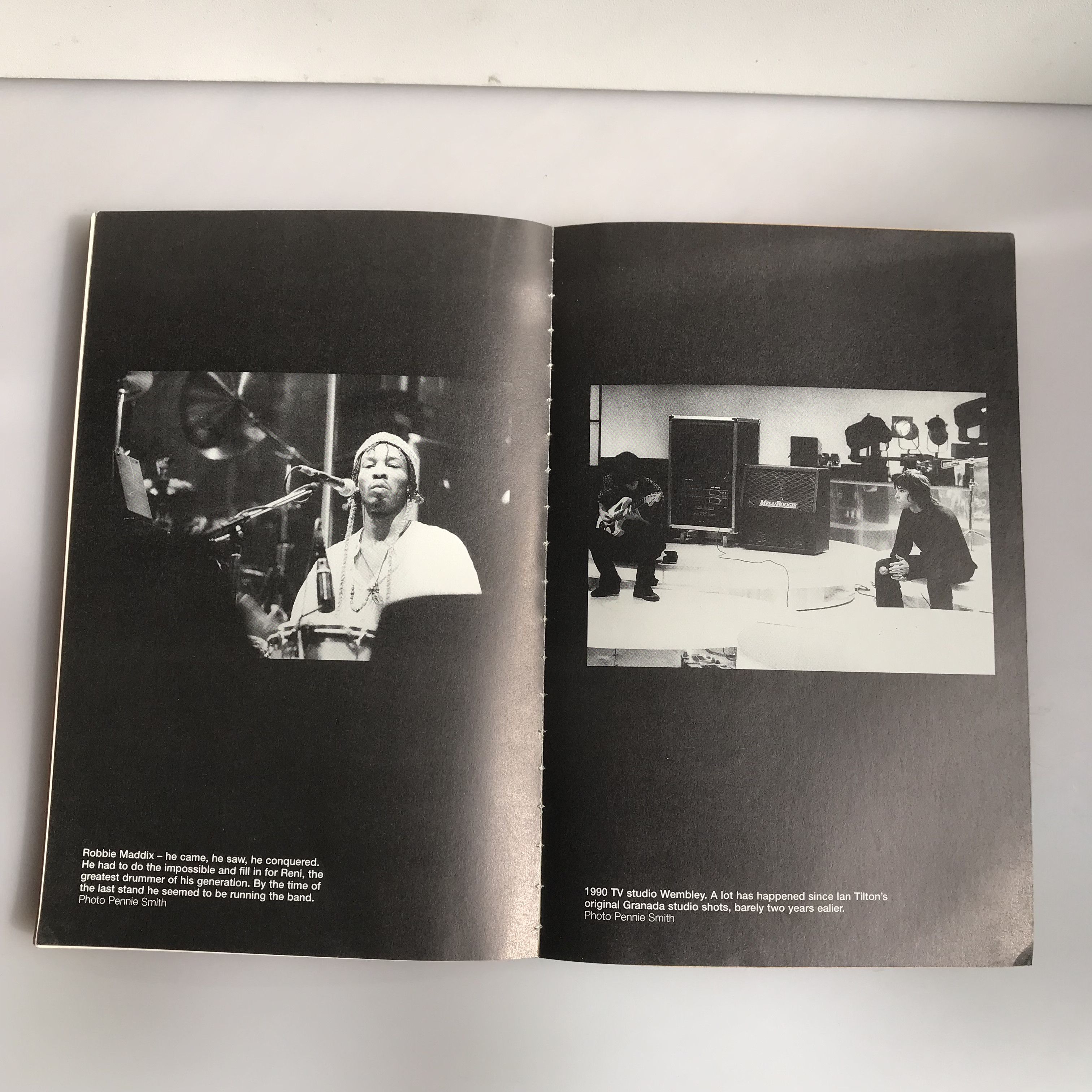 Other UK Vintage First Publish 1997 The Stone Roses Size ONE SIZE - 8 Thumbnail