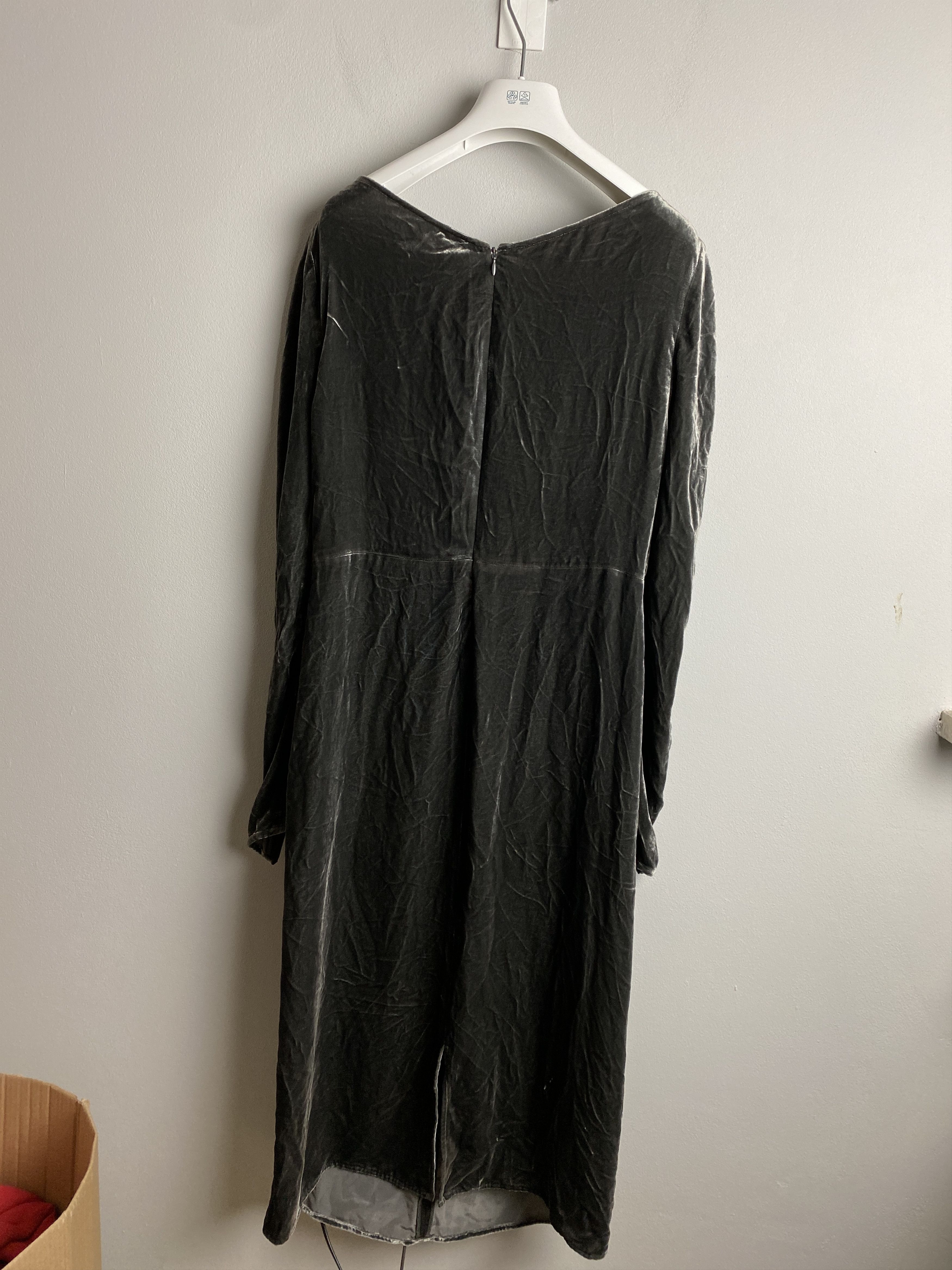 Arket Arket Ruched Velvet Dress midi casual formal velour Size S / US 4 / IT 40 - 9 Thumbnail