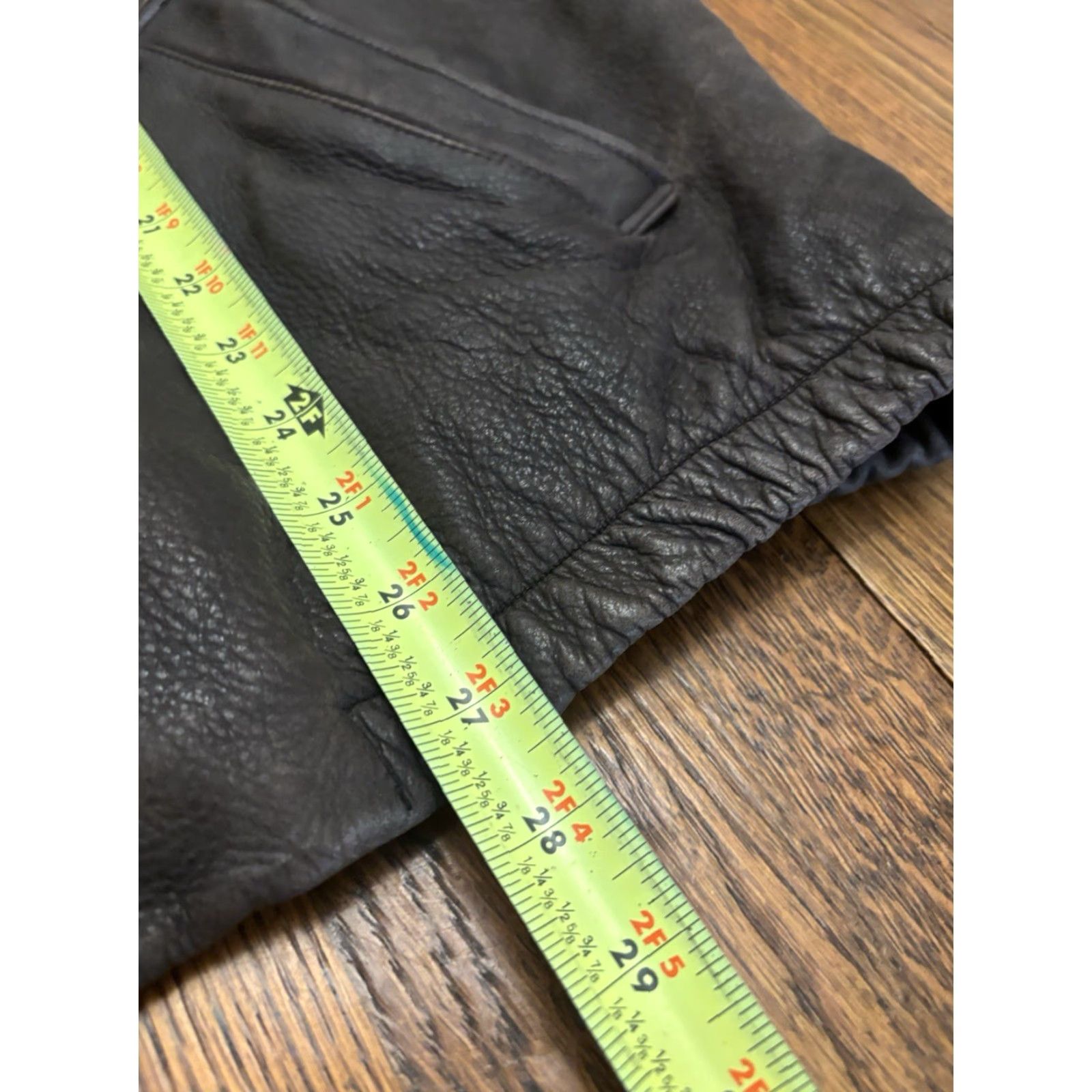 Vintage VINTAGE Columbia Leather Bomber Jacket Brown Zip Front Pockets Lined Size XXL Mens Regular 2XL Brown Leather Bomber Jacket Size US XXL / EU 58 / 5 - 5 Thumbnail