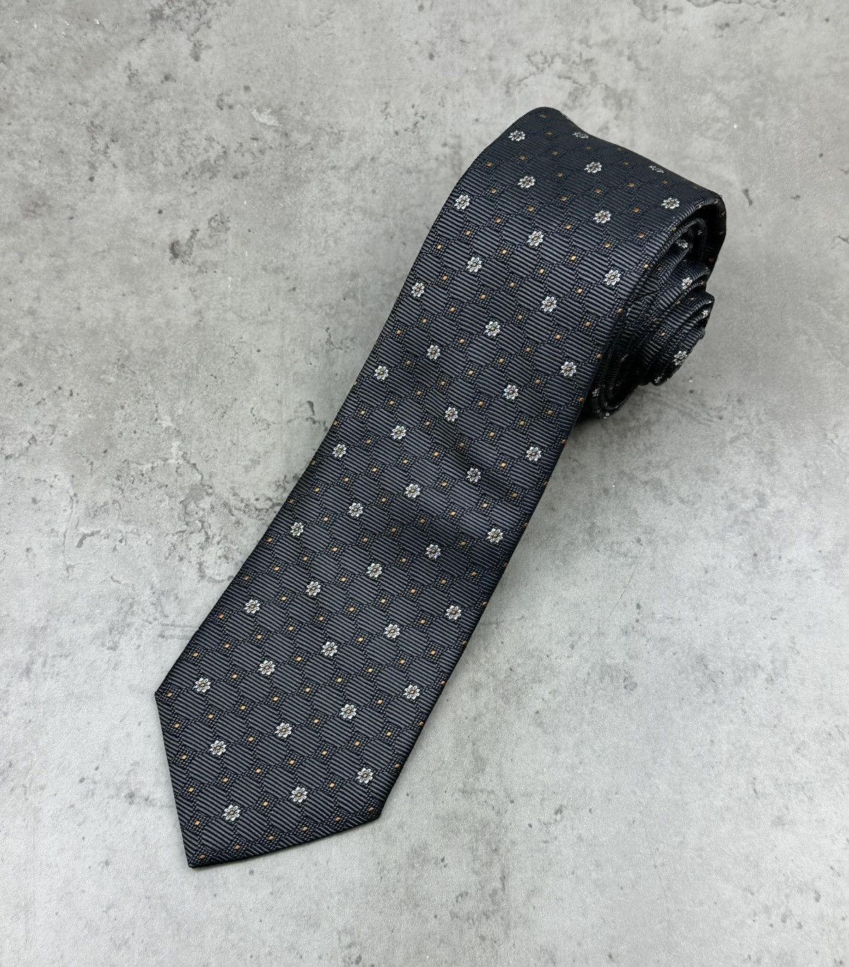Reiss Reiss Gray Floral Silk Tie Made in Italy Designer Necktie Size ONE SIZE - 1 Thumbnail
