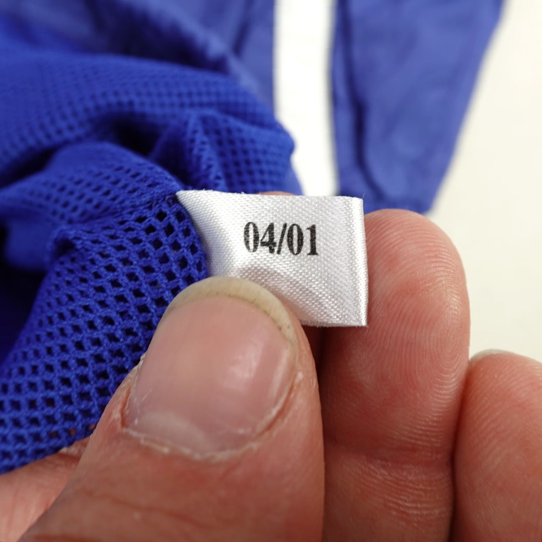 Adidas VINTAGE adidas Jacket Men M Blue White Windbreaker Track Coat Full Zip Y2k Size US M / EU 48-50 / 2 - 4 Thumbnail