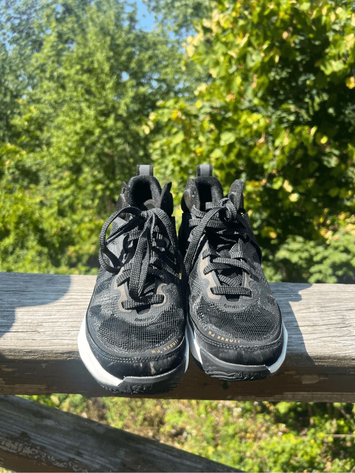 Nike Nike Air Jordan 37 GS Sneakers Black DD7421-091 6.5 Youth Size US 6.5 / EU 39-40 - 7 Thumbnail