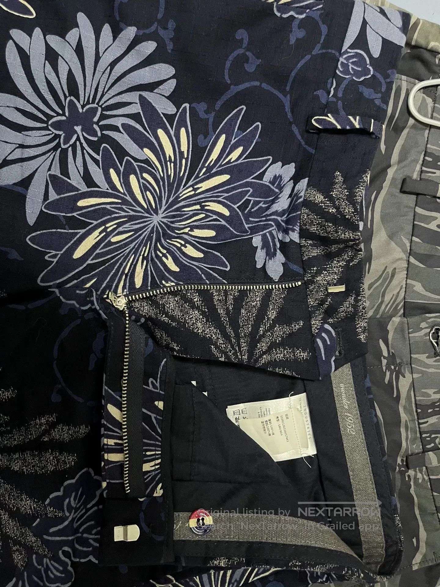 Moncler Moncler Men's Blue Camo Casual Shorts. Size US 34 / EU 50 - 6 Thumbnail