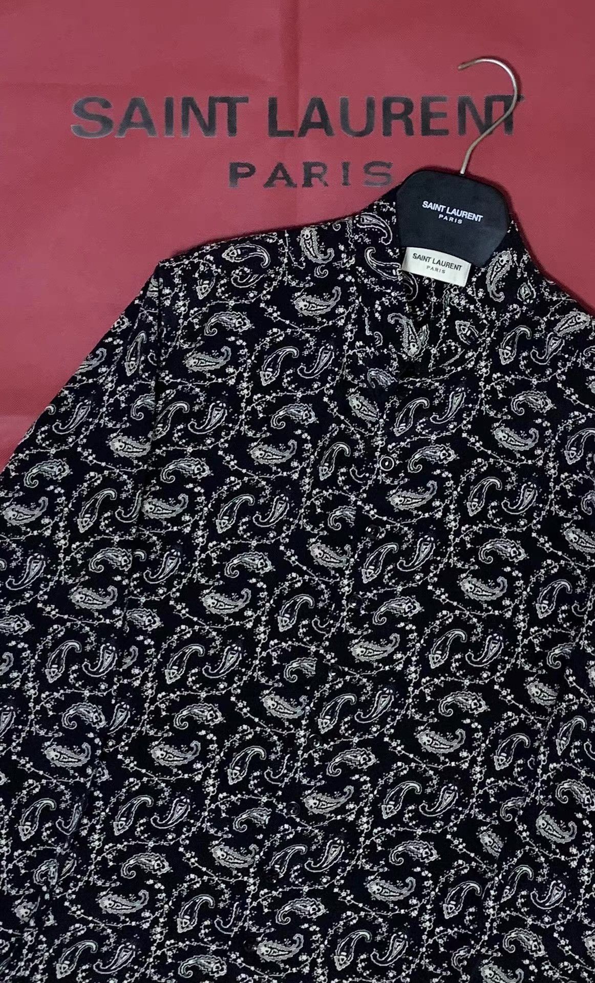 Saint Laurent Paris Saint Laurent SLP 15SS Silk Black &White Paisley Shirt Q12 Size US XS / EU 42 / 0 - 3 Thumbnail