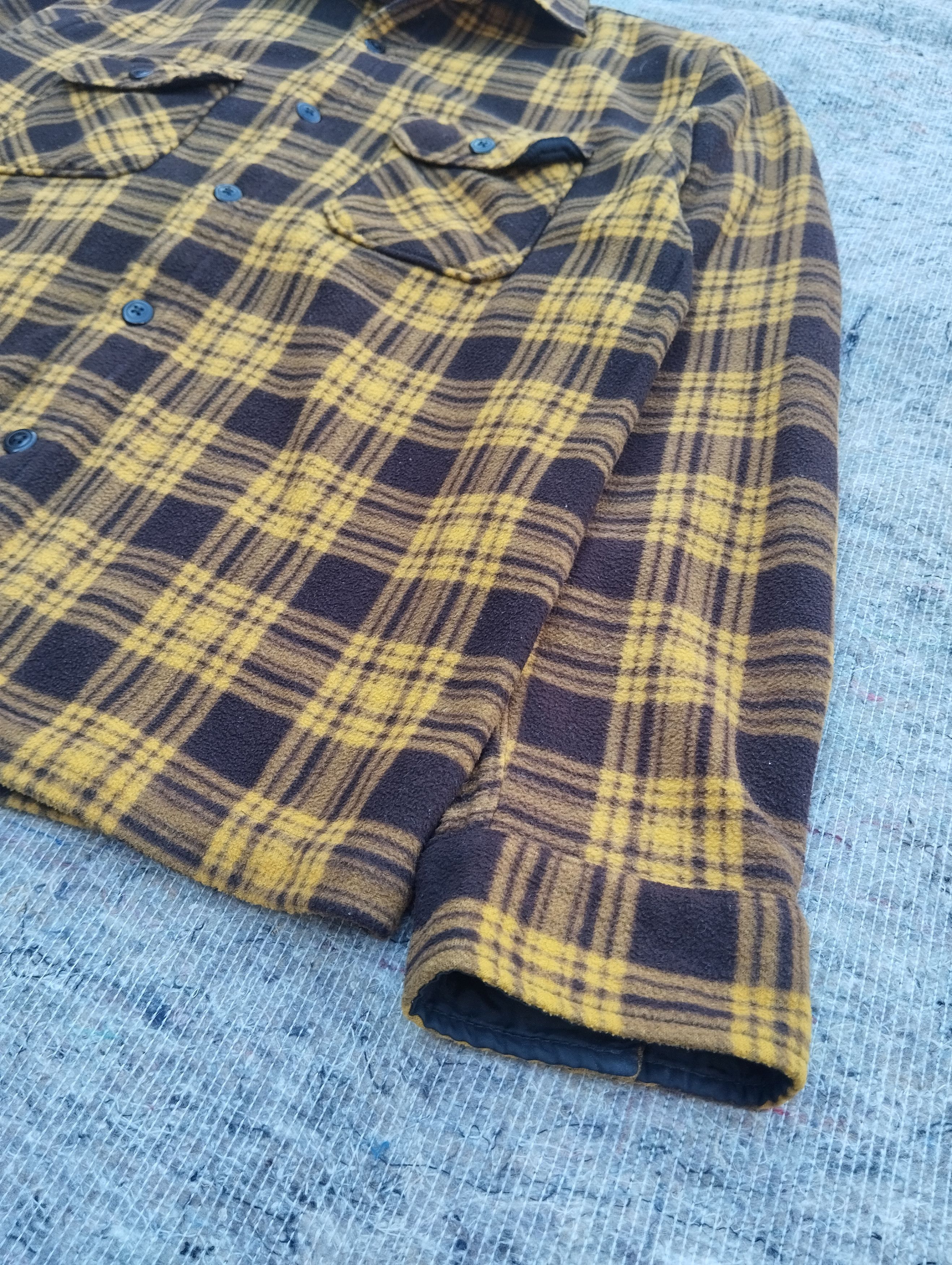 Undercover × Uniqlo Uniqlo X Undercover outer Polar Size US L / EU 52-54 / 3 - 3 Thumbnail