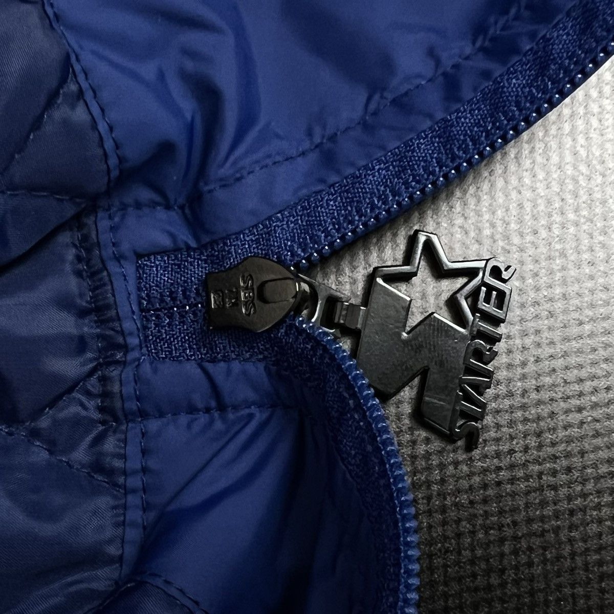 NBA × Starter × Vintage STARTER BLACK LABEL Men's Logo Half Zip Jacket Wind Jacket Size US L / EU 52-54 / 3 - 13 Thumbnail