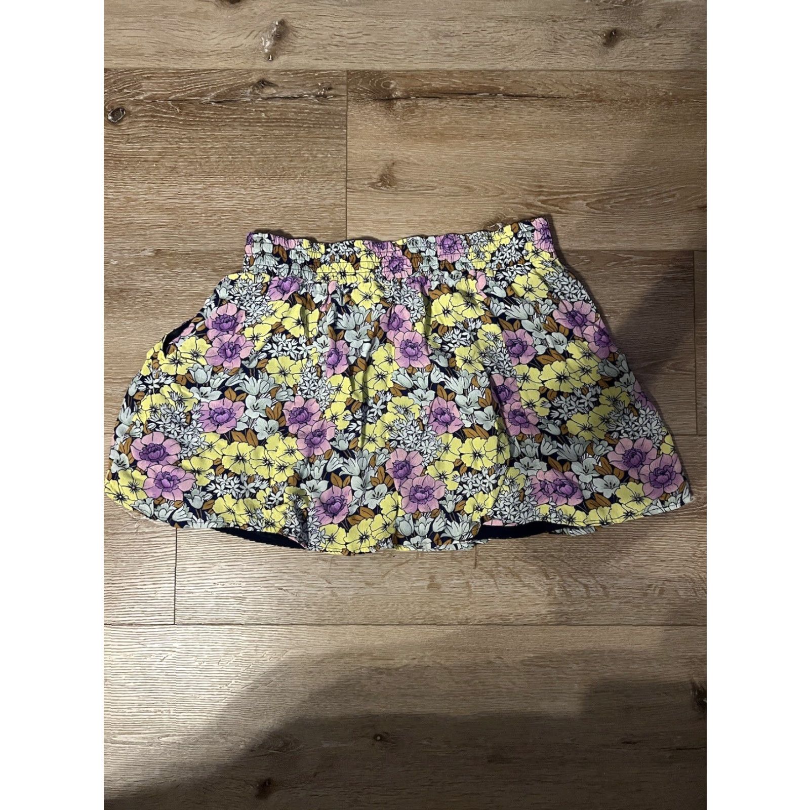 Anthropologie LeifNotes Skirt Women's Floral Petunia Yellow Purple Pockets sz 4 Above Knee Mini Lined Rayon Size 27" / US 4 / IT 40 - 2 Thumbnail