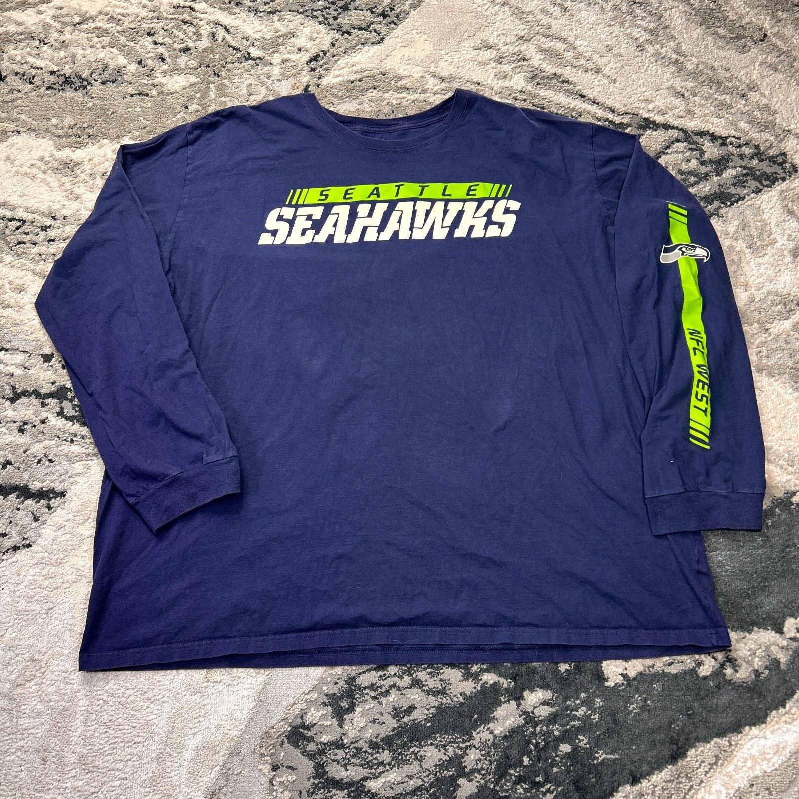 Pro Line Seattle Seahawks Shirt Mens 4XL Navy Blue Pro Line Foot Size US XXL / EU 58 / 5 - 1 Thumbnail