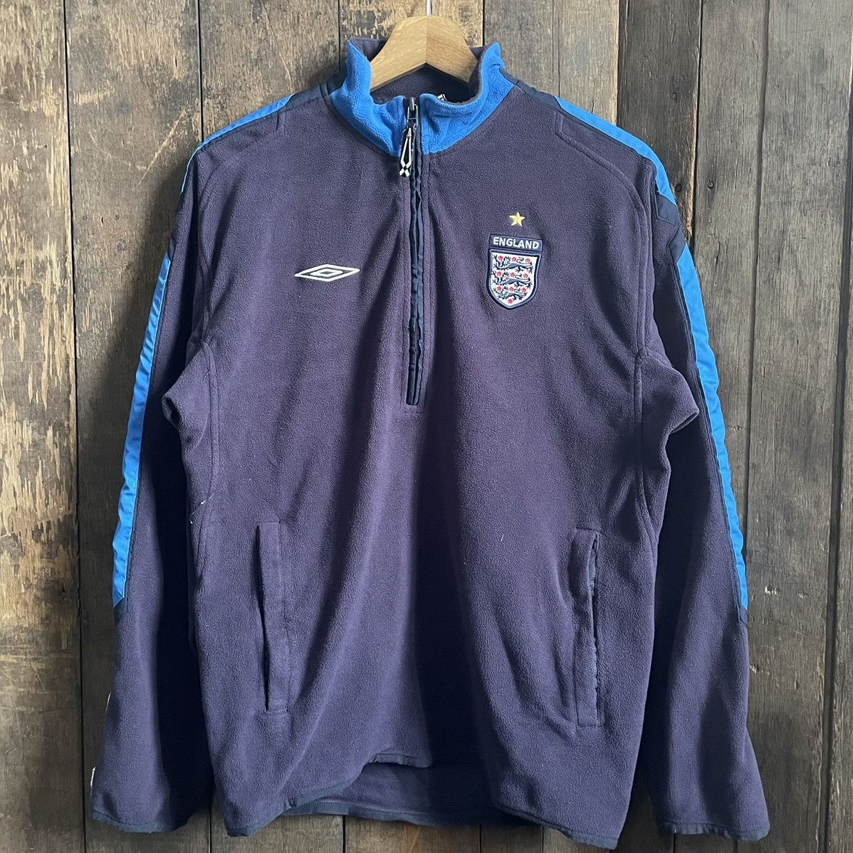 Vintage Vintage England Pullover Sweatshirt Size US S / EU 44-46 / 1 - 1 Thumbnail