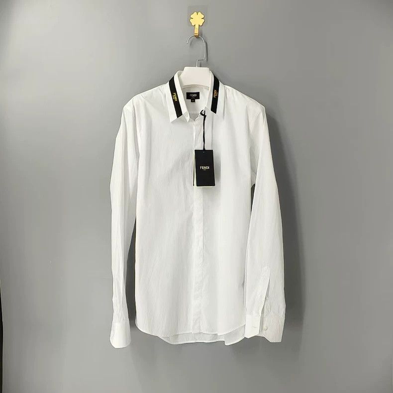 Fendi Fendi size 39 Neck logo shirt Size US XXS / EU 40 - 1 Thumbnail