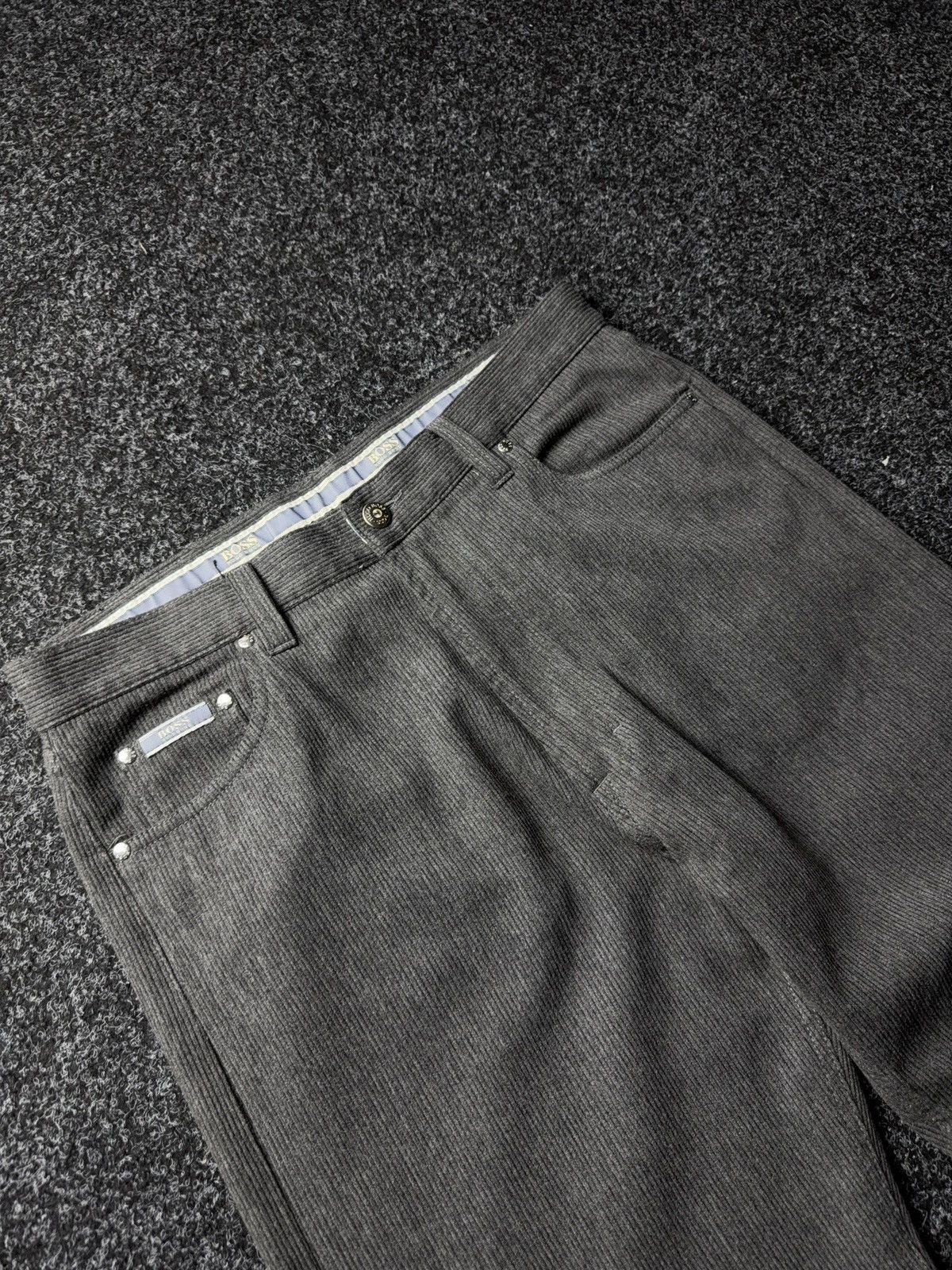 Hugo Boss Vintage 90s Hugo Boss Albama Select Line Corduroy pants Size US 34 / EU 50 - 6 Thumbnail