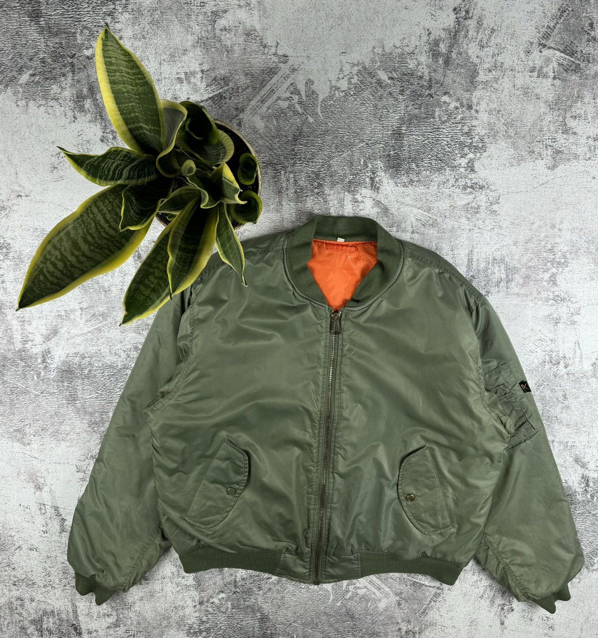 Green bomber jacket with orange inside hotsell