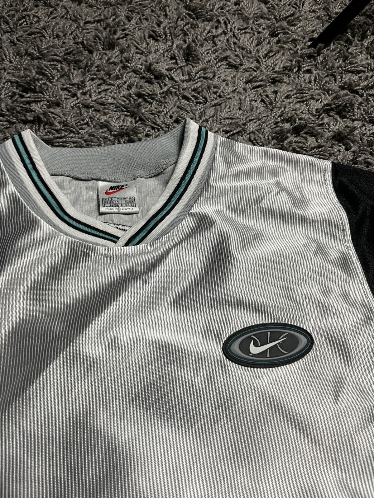 Nike Vintage 90s Nike Center Swoosh Basketball Warm-Up Jersey Size US L / EU 52-54 / 3 - 3 Thumbnail
