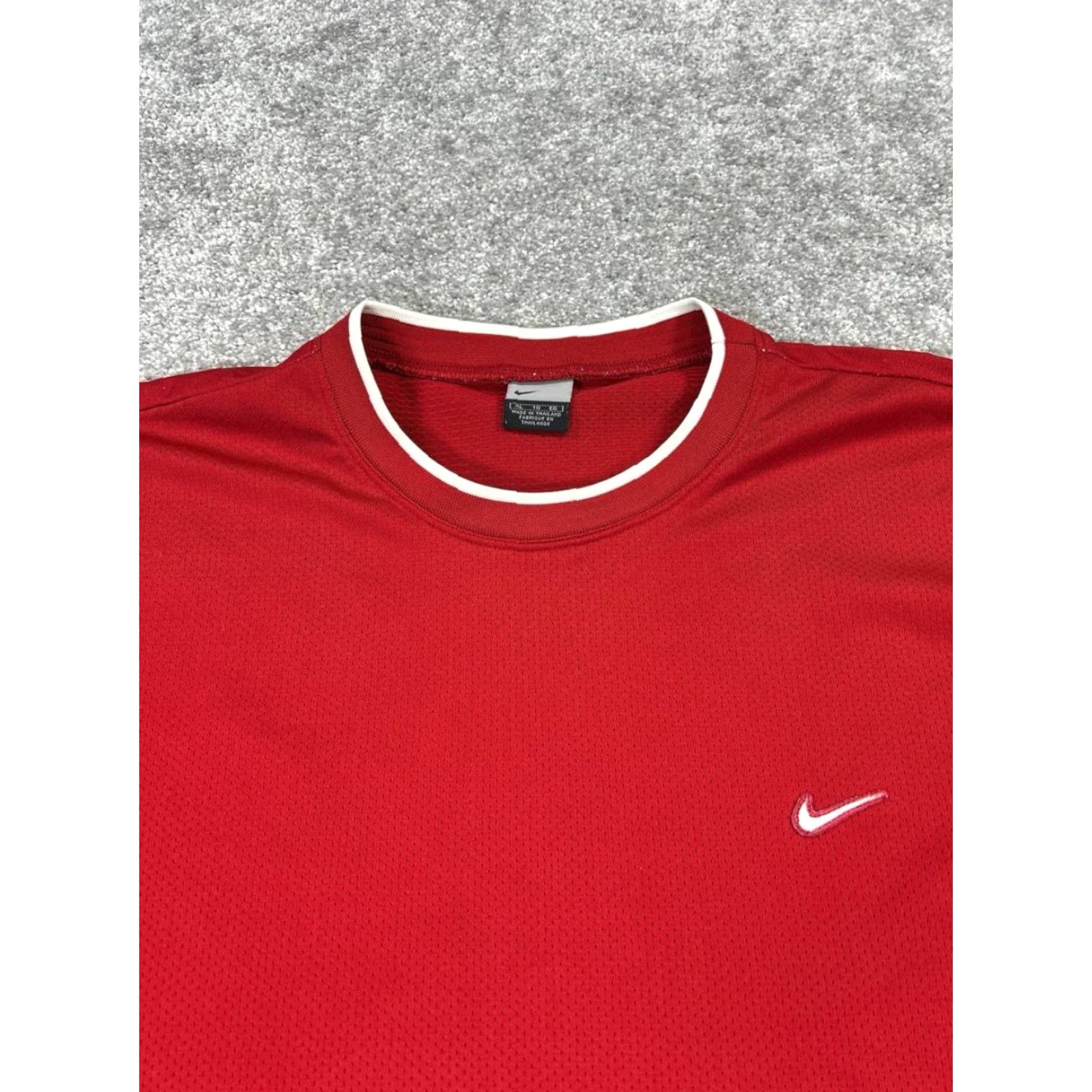 Nike VINTAGE Nike Shirt Mens Xl Red Y2k Running Pullover Size US XL / EU 56 / 4 - 2 Thumbnail