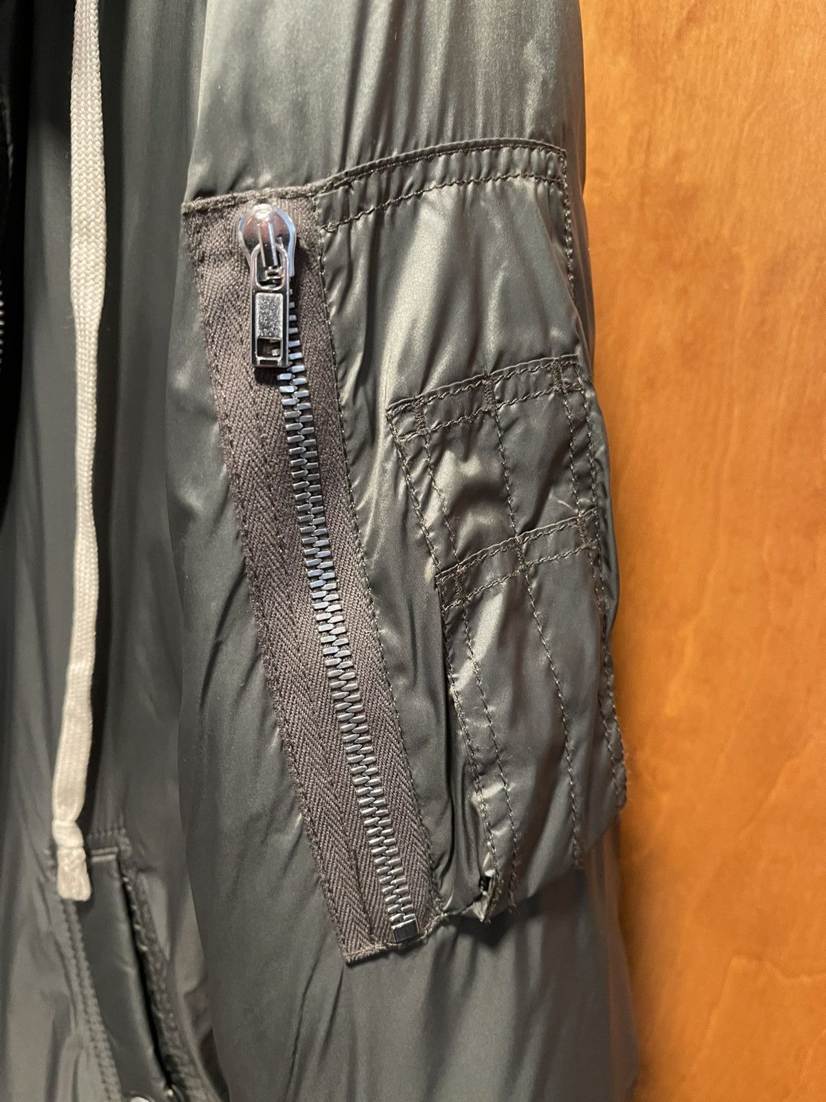 Rick Owens Rick Owens FW15 Sisyphus Olive Nylon Down Bomber Size US M / EU 48-50 / 2 - 7 Thumbnail