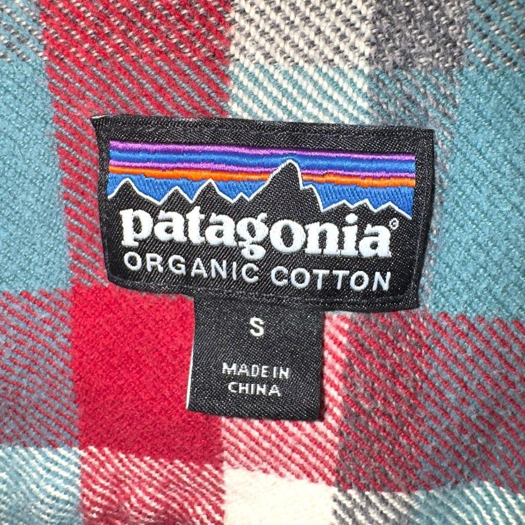 Patagonia Patagonia Organic Cotton Flannel Red Plaid Button Up Shirt S Size US S / EU 44-46 / 1 - 3 Thumbnail