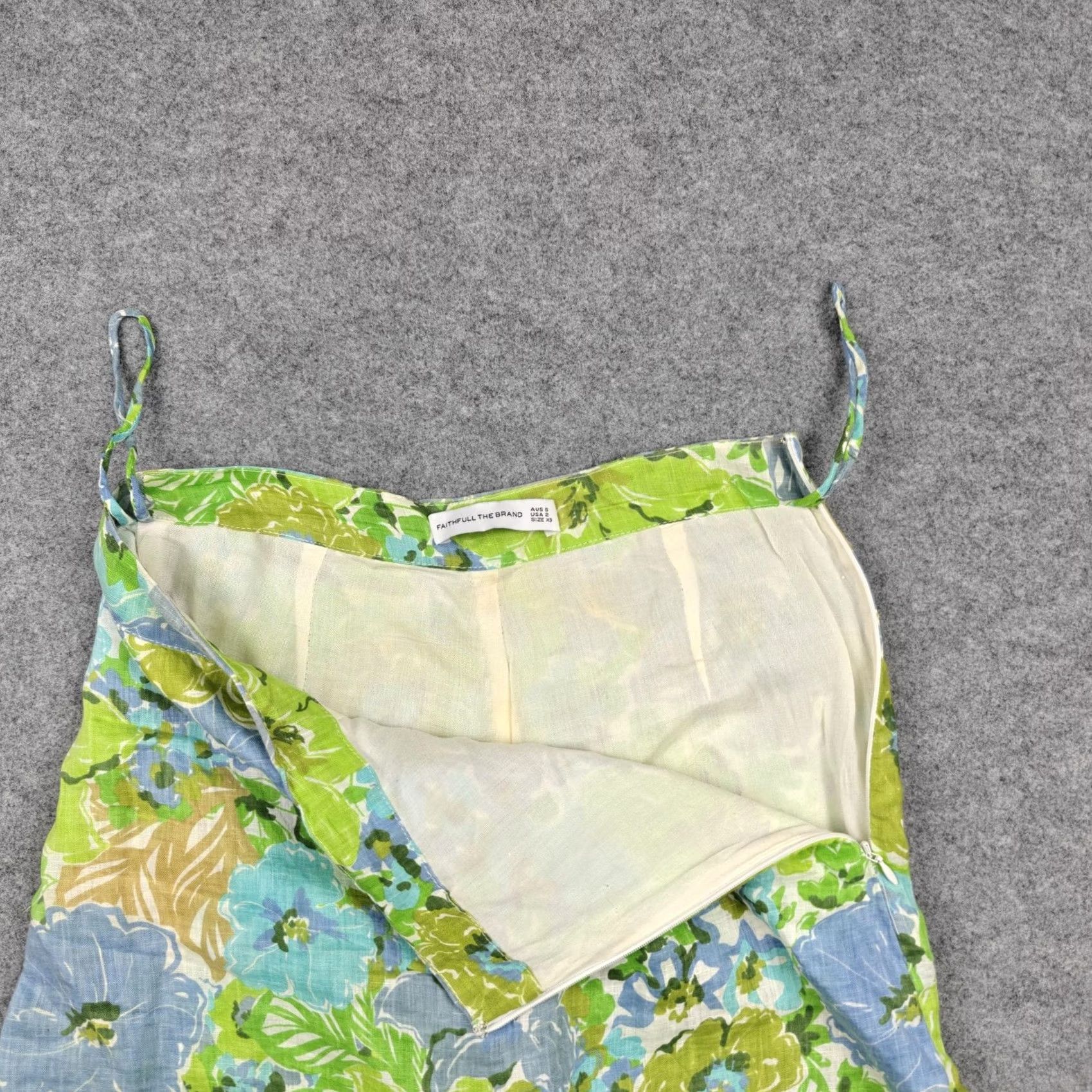 Vintage VINTAGE Faithfull The Brand Romper Womens XS Green Floral Spaghetti Strap Lined Summer Size 26" / US 2 / IT 38 - 5 Thumbnail