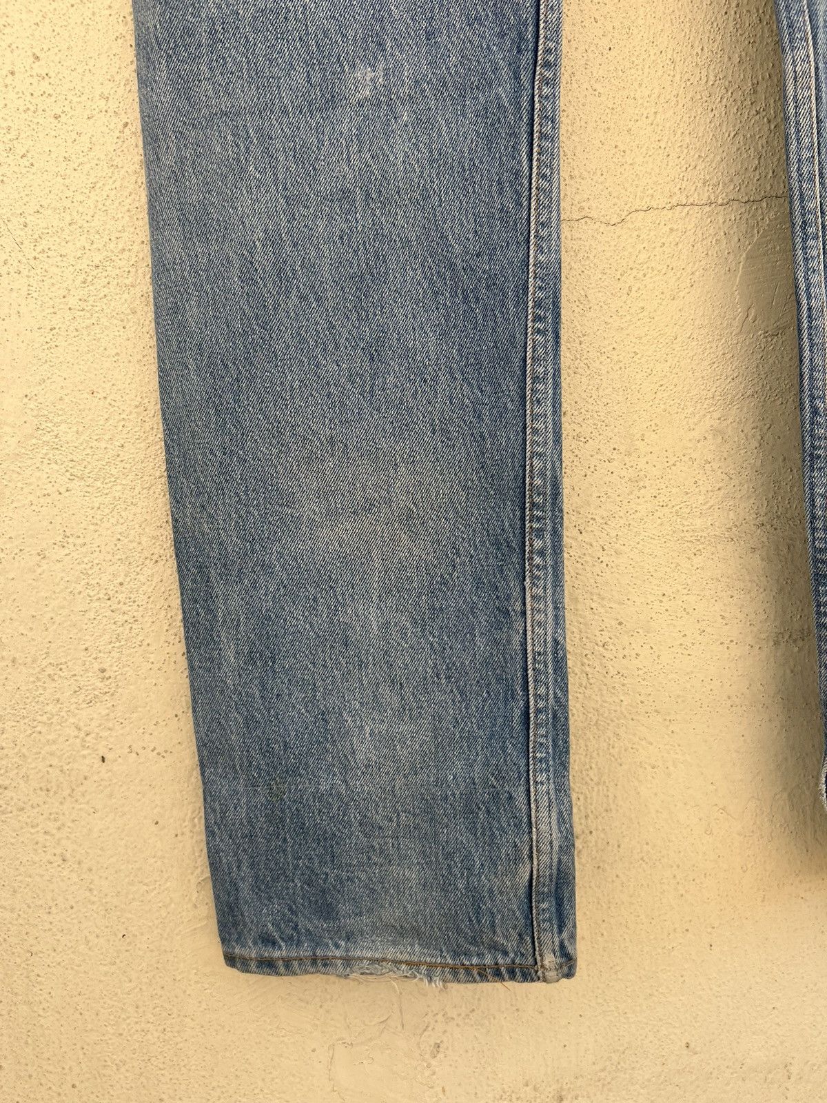 Levi's Vintage Levi's 501 Jeans Ripped Distressed Patchwork Denim Size US 33 - 17 Thumbnail