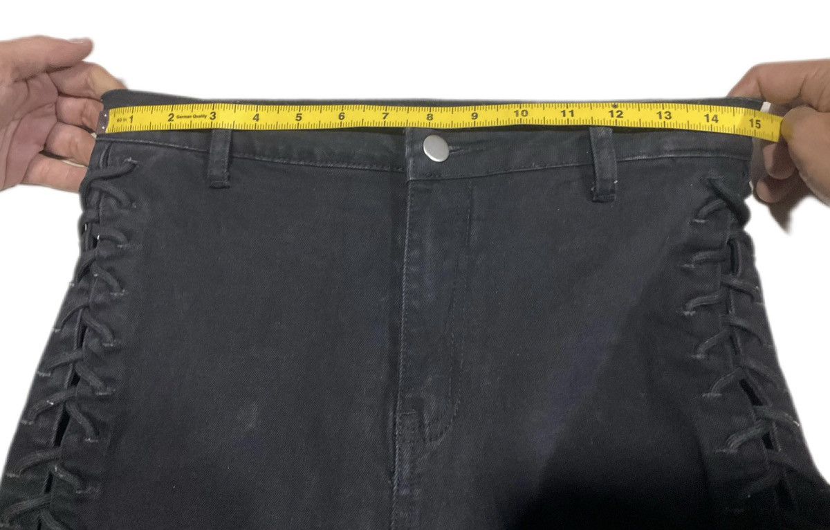 If Six Was Nine × Japanese Brand × Le Grande Bleu (L.G.B.) 🔥Sick Y2K Shaggie Bondage Laces Up Flared Denim Black Size US 26 / EU 42 - 14 Thumbnail