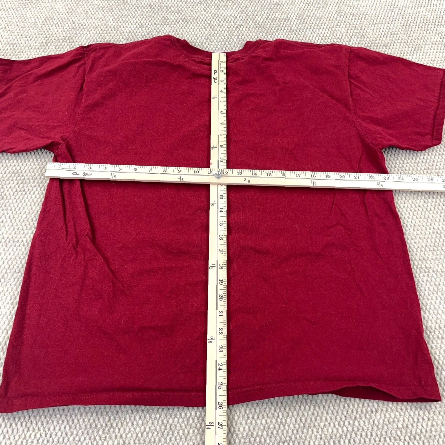 Nike VINTAGE Nike Shirt Men XL Red White Tee Mini Swoosh 2000s Gray Tag Adult Shirt XL Red White Nike Retro Classic 2000s Mens Size US XL / EU 56 / 4 - 7 Thumbnail
