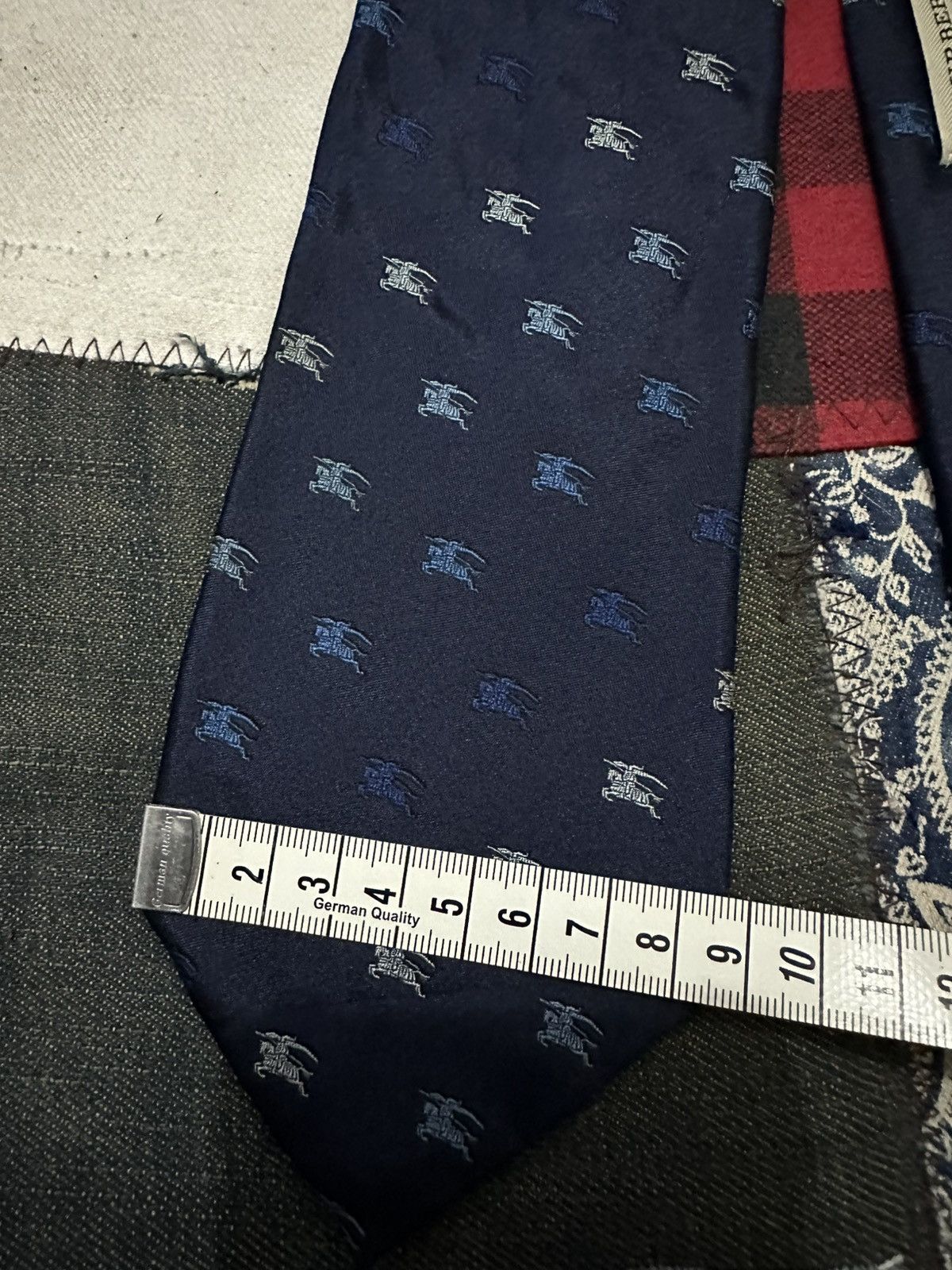 Burberry × Vintage Vintage Burberry Tie Made In England Size ONE SIZE - 10 Thumbnail