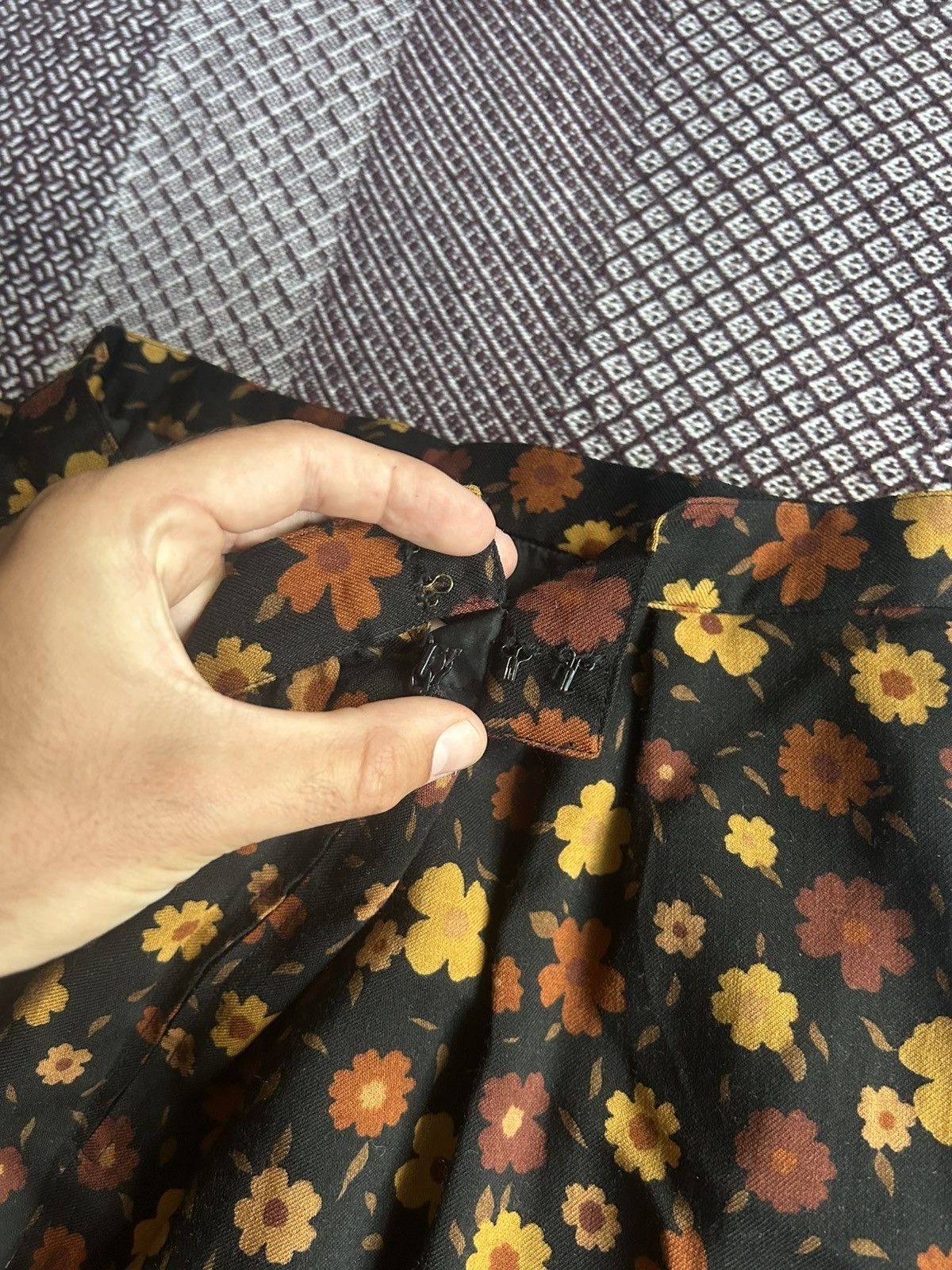 Celine Vintage Celine Midi Skirt Women Luxury Style Size 44 Rare Size 30" / US 8 / IT 44 - 5 Thumbnail