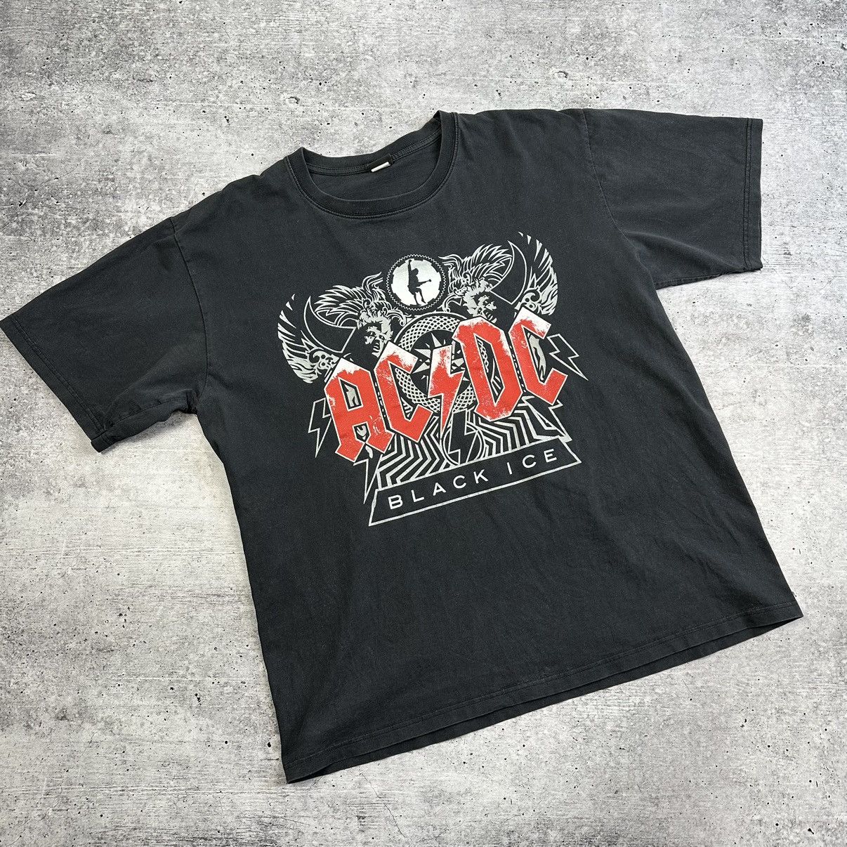 Band Tees Vintage AC/DC T-shirt Black Ice Size XL Size US XL / EU 56 / 4 - 1 Thumbnail