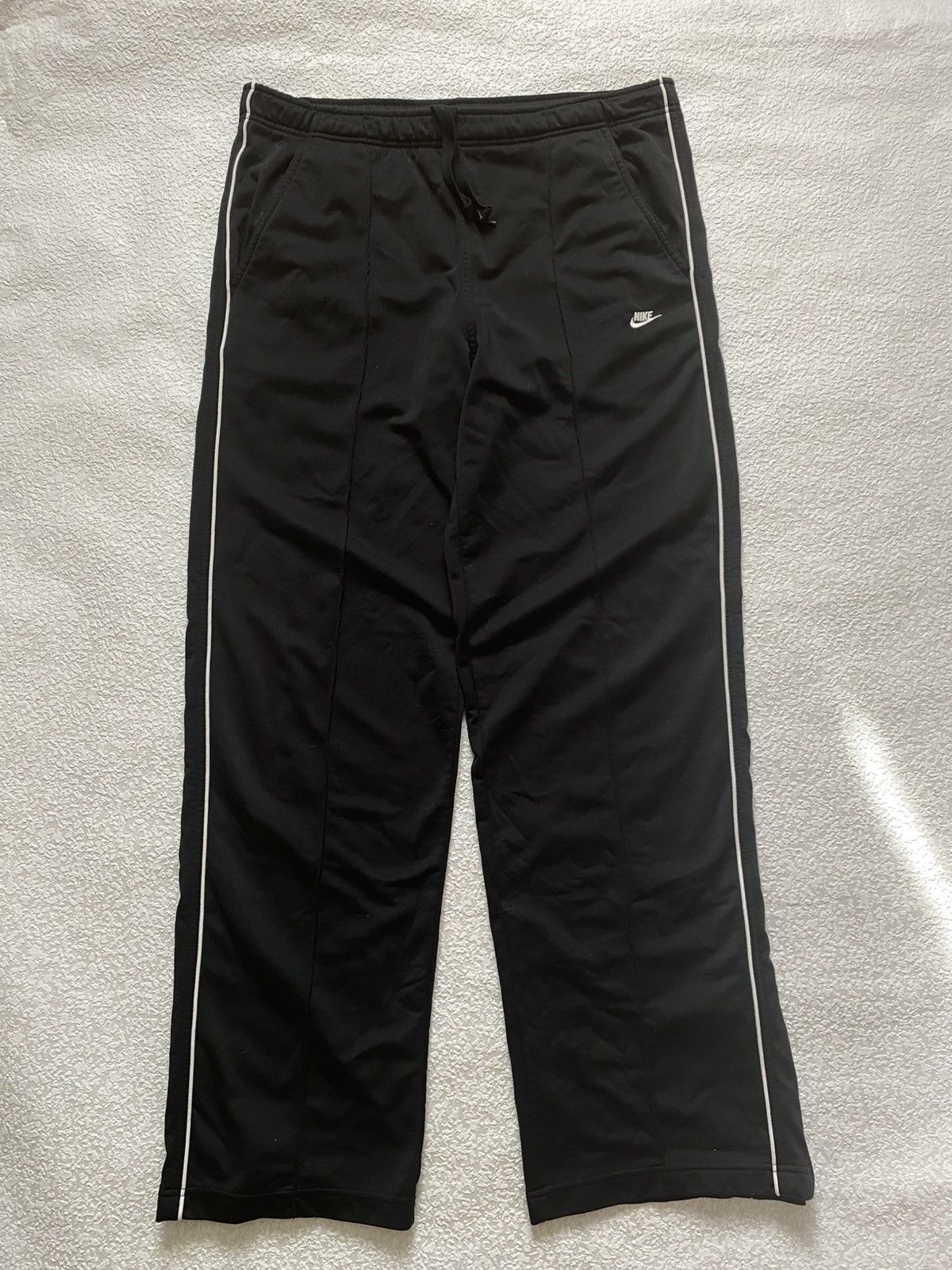 Nike Vintage nike pants black white logo Y2K for Crazy Size US 32 / EU 48 - 1 Thumbnail