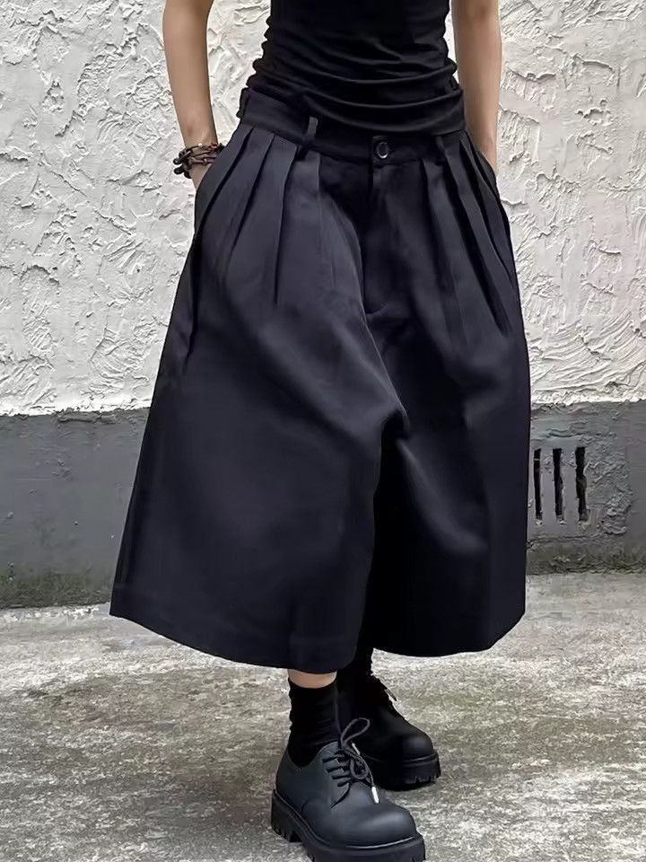 Other Casual Basic Wide Leg Baggy Black Shorts Size US 32 / EU 48 - 2 Thumbnail