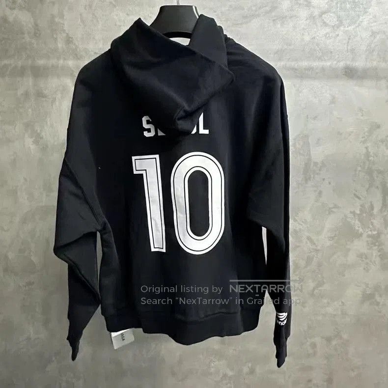 Balenciaga Balenciaga Letter Print Zip Hoodie. Size US XXS / EU 40 - 4 Thumbnail