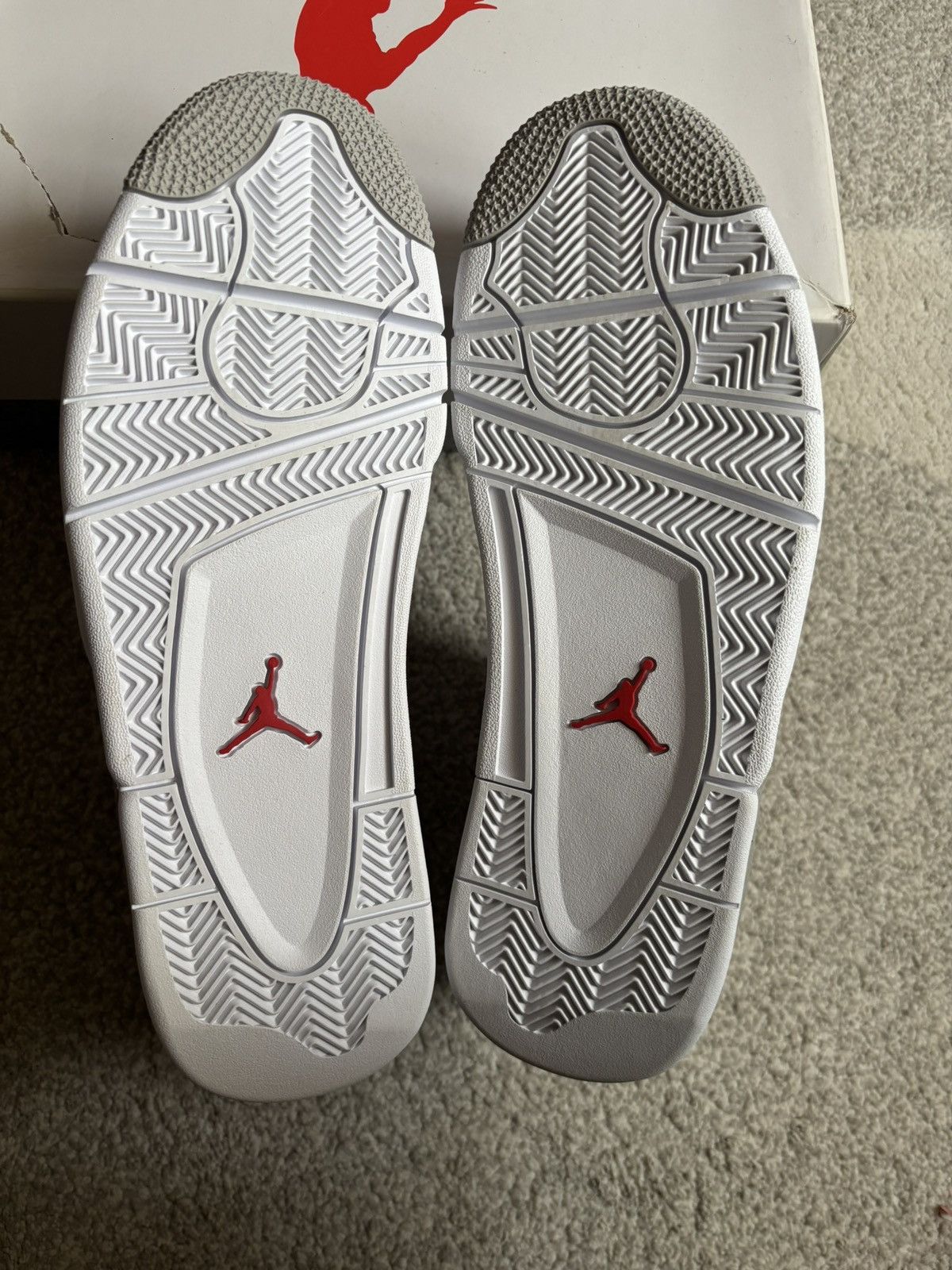 Nike Jordan 4 White oreo Size US 11.5 / EU 44-45 - 4 Thumbnail
