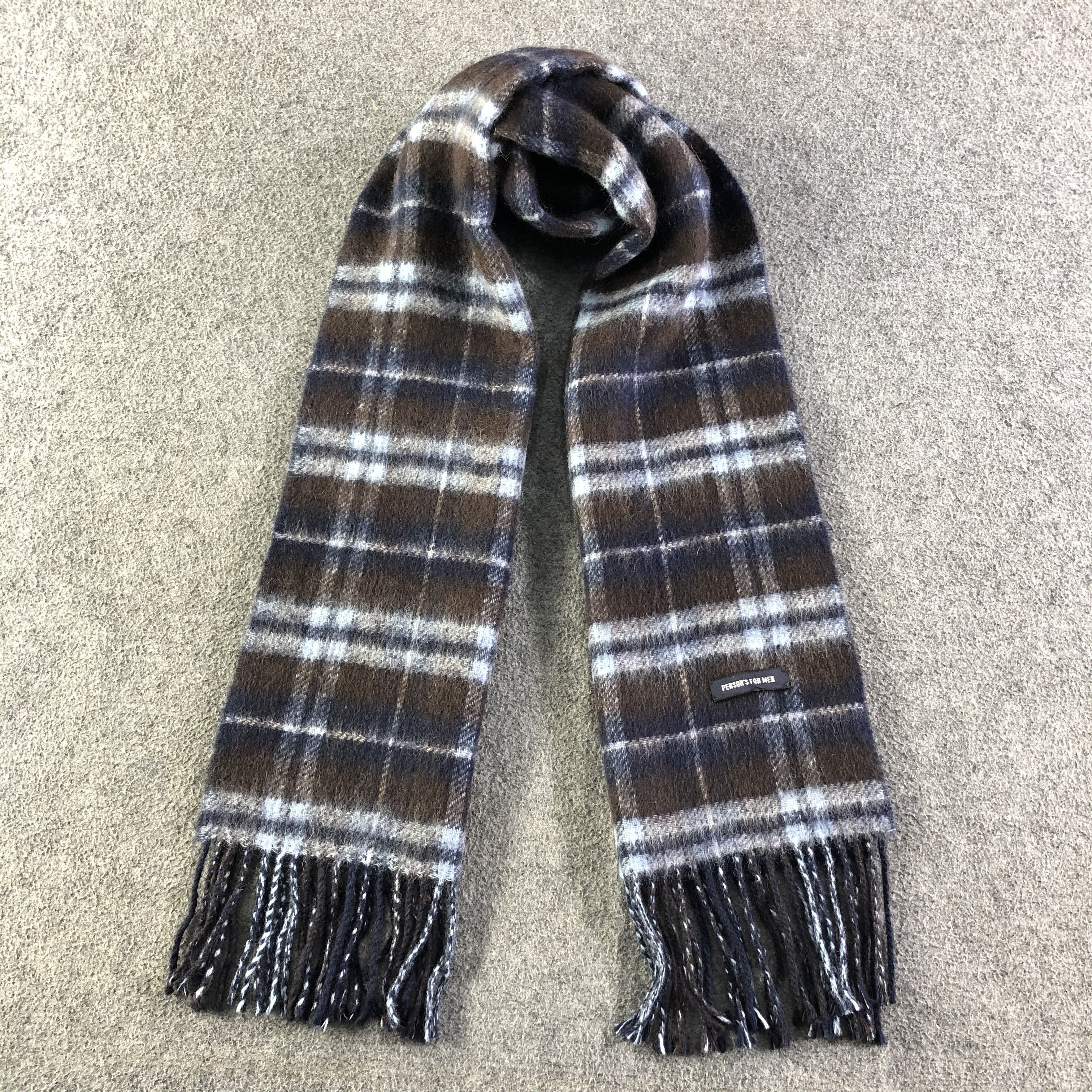PERSON'S Person's Scarf / Muffler / Neckwear P540 Size ONE SIZE - 1 Thumbnail