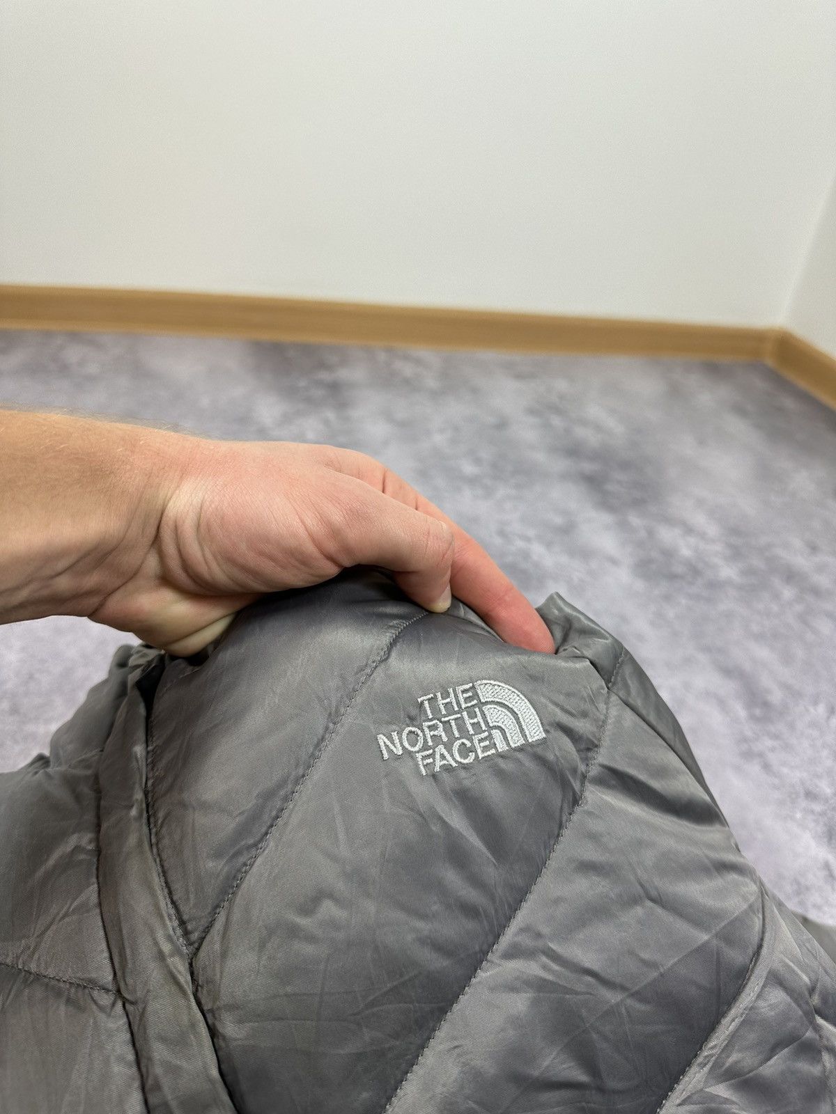 The North Face × Vintage Vintage The North Face 550 Down Nuptse Y2K Puffer Jacket Size S / US 4 / IT 40 - 9 Thumbnail