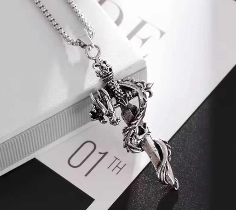 Jewelry Dragoncross Gothic Chain in Silver, Men's