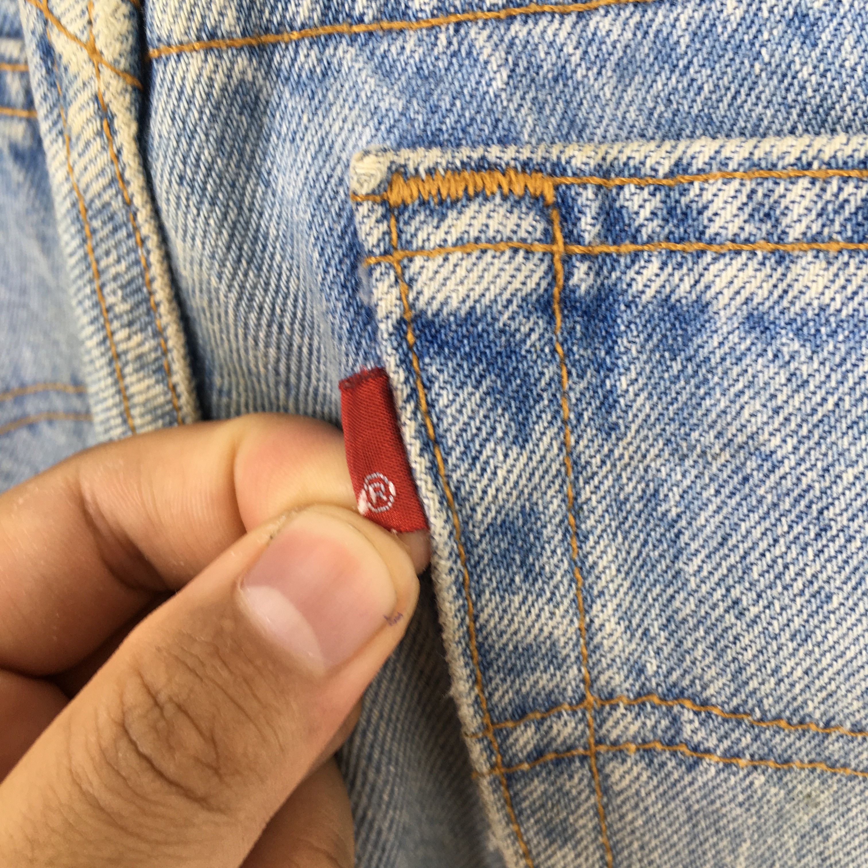 Levi's Size 30x28 Vintage 90s Levi's 501 Faded Blue Jeans S991 Size US 30 / EU 46 - 12 Thumbnail