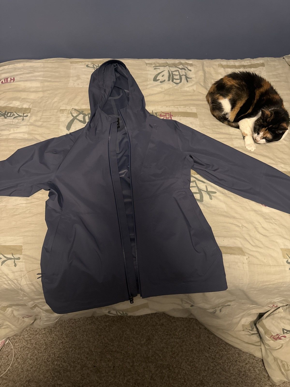 Lululemon Waterproof full-zip rain jacket Size US XS / EU 42 / 0 - 2 Thumbnail