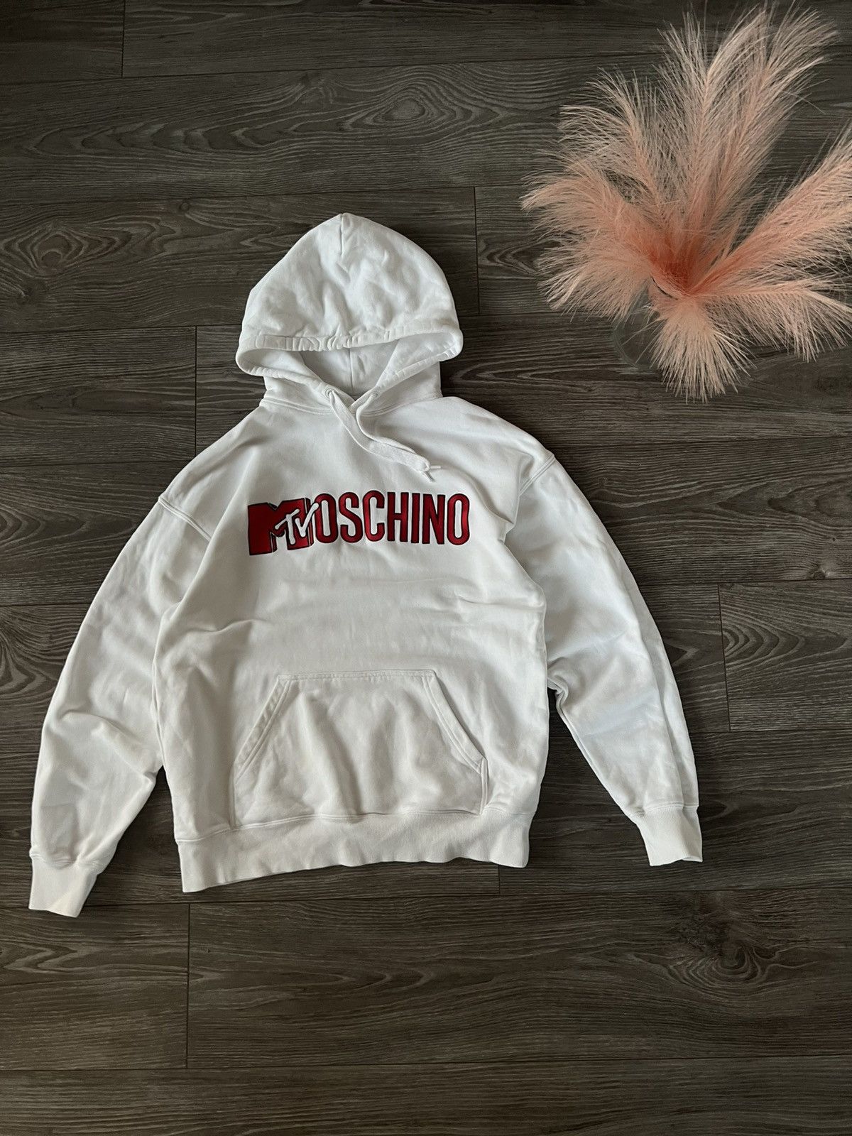 H&M × Moschino × Mtv ‼️Moschino x H&M x Mtv Big Knit Logo White Hoodie‼️ Size US S / EU 44-46 / 1 - 8 Thumbnail