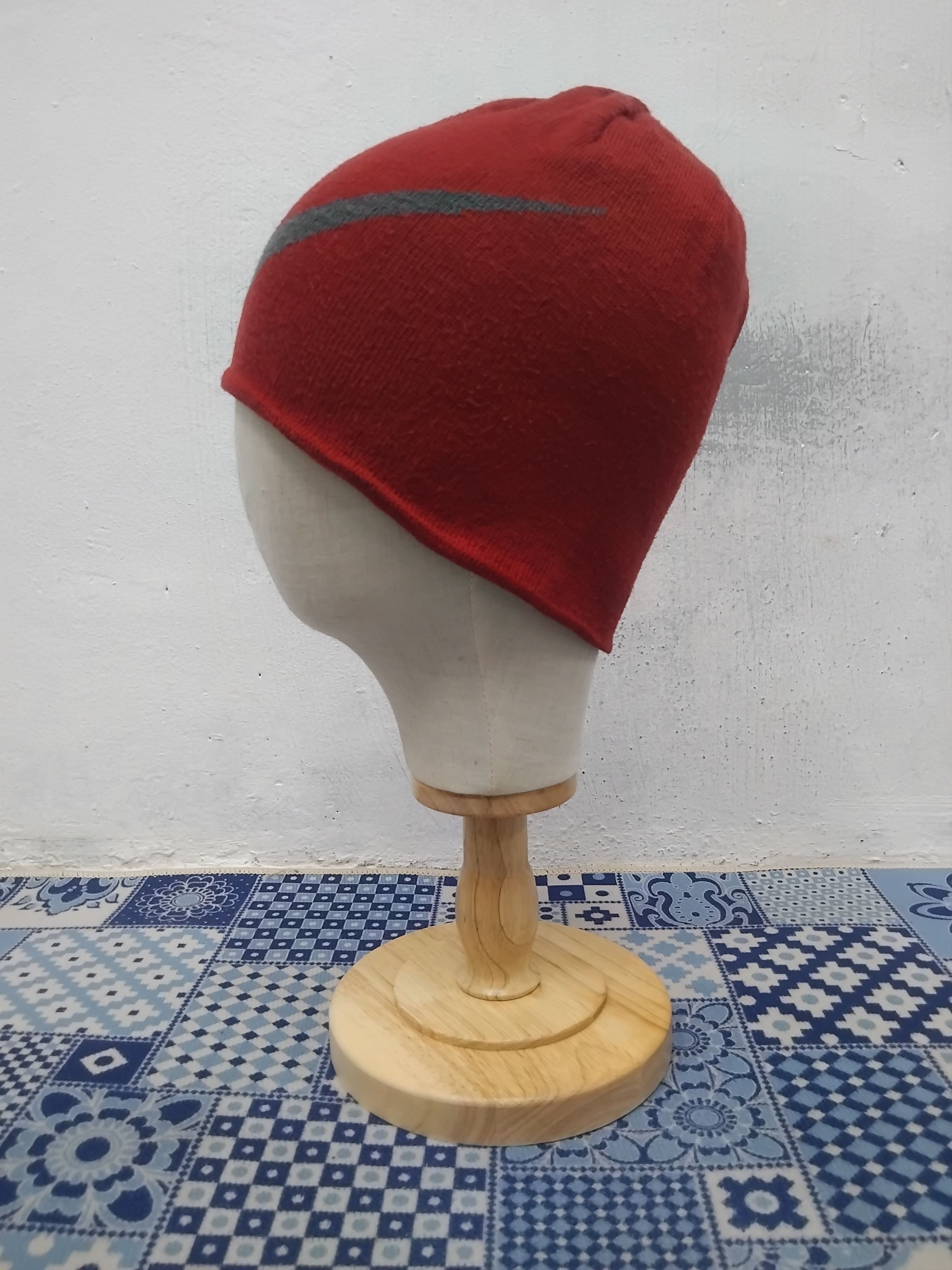Japanese Brand Nike reversible red colour beanie Size ONE SIZE - 5 Thumbnail