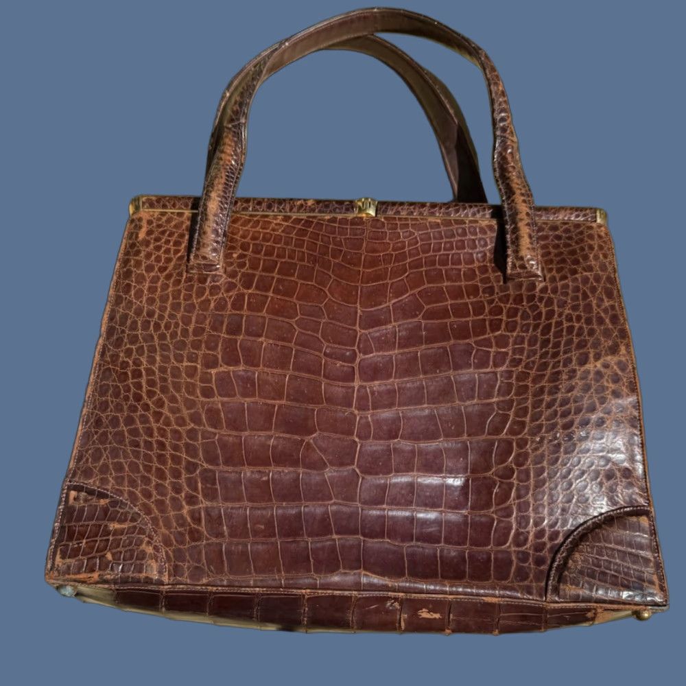 Avenue VINTAGE Lucille De Paris Saks 5th Avenue Purse Handbag Brown Alligator Crocodile Purse Women Formal 1950s 1960s Women Size ONE SIZE - 1 Thumbnail