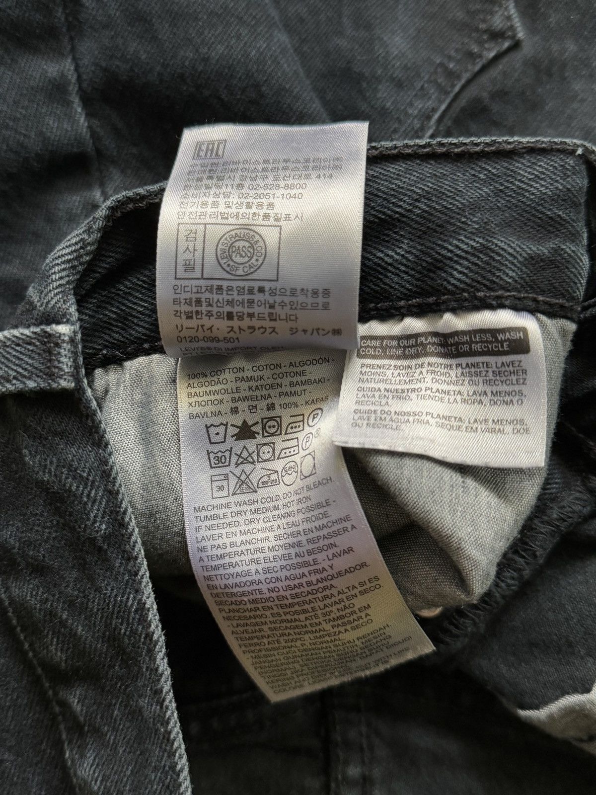 Designer × Levi's Levi’s factory distressed mini skirt Size 28" / US 6 / IT 42 - 7 Thumbnail