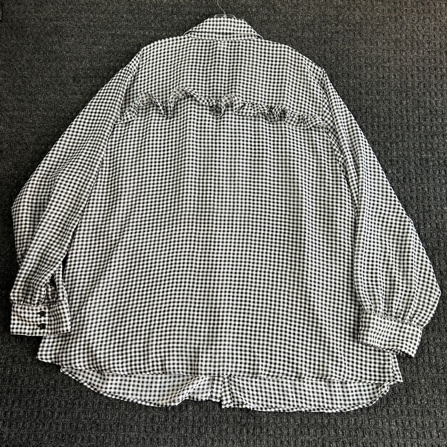 Torrid Torrid Blouse Plus Gingham Black White Long Sleeve Ruffled Sheer Top Size S / US 4 / IT 40 - 6 Thumbnail
